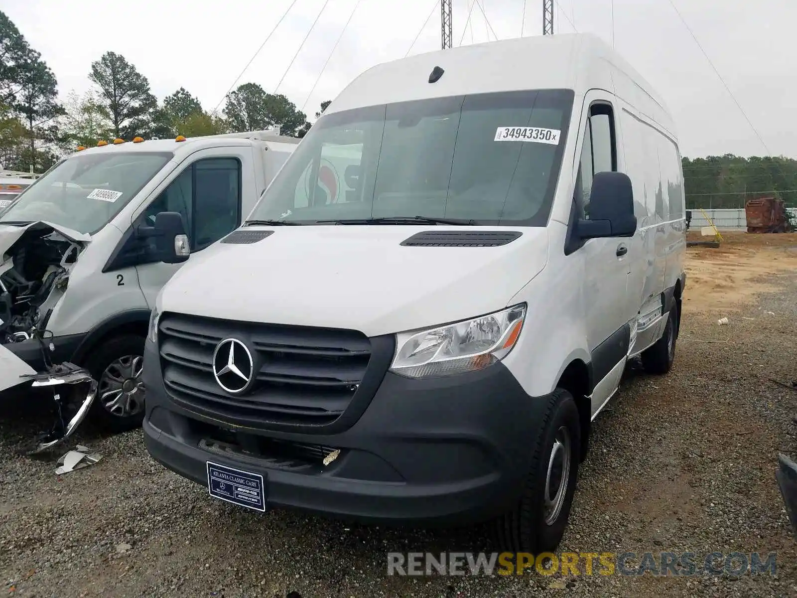 2 Photograph of a damaged car WD3PF0ED0KT005963 MERCEDES-BENZ SPRINTER 2019