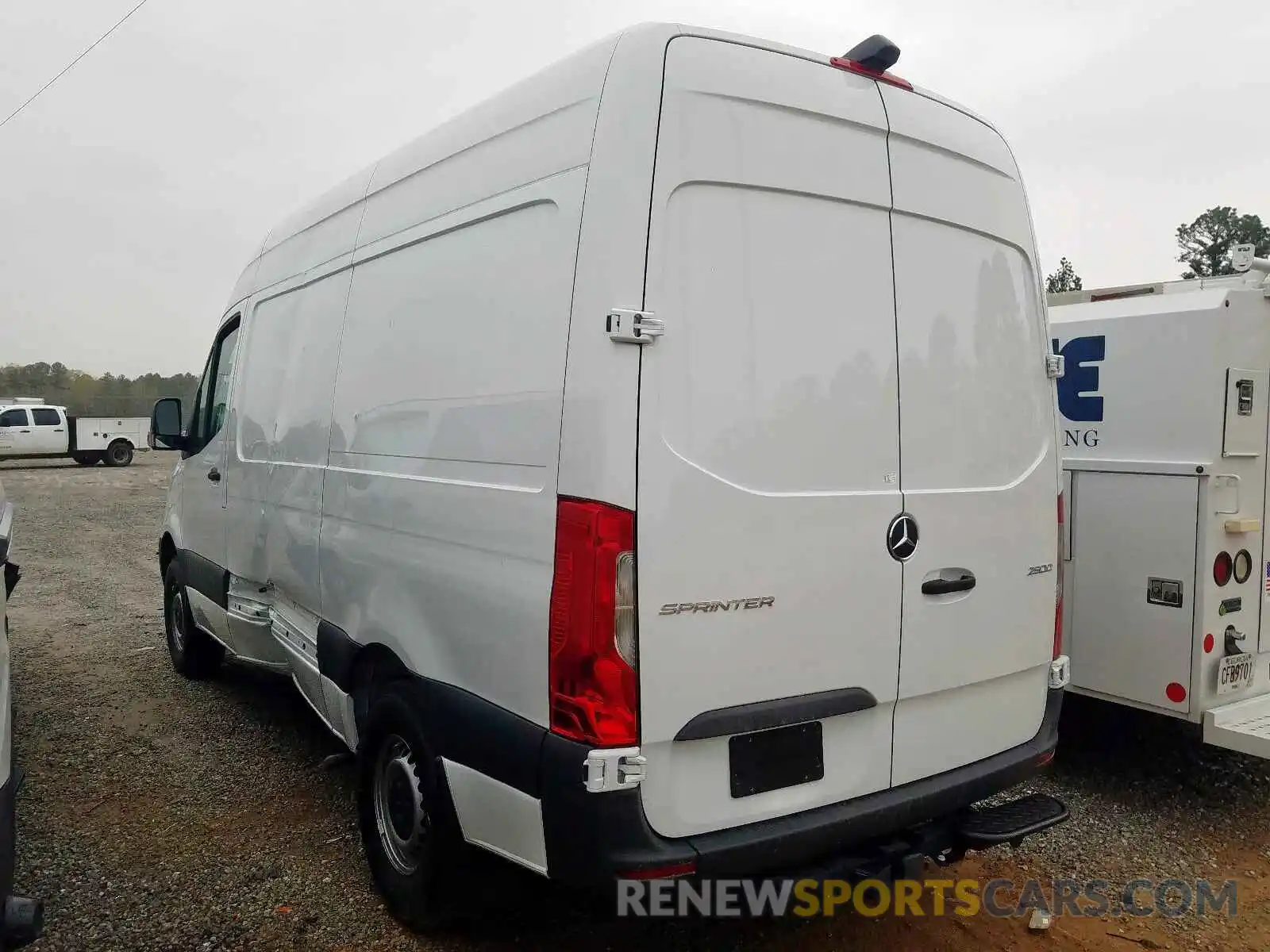 3 Фотография поврежденного автомобиля WD3PF0ED0KT005963 MERCEDES-BENZ SPRINTER 2019