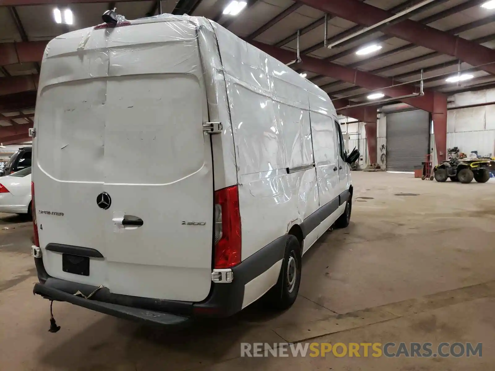 4 Фотография поврежденного автомобиля WD3PF1CD0KP026782 MERCEDES-BENZ SPRINTER 2019