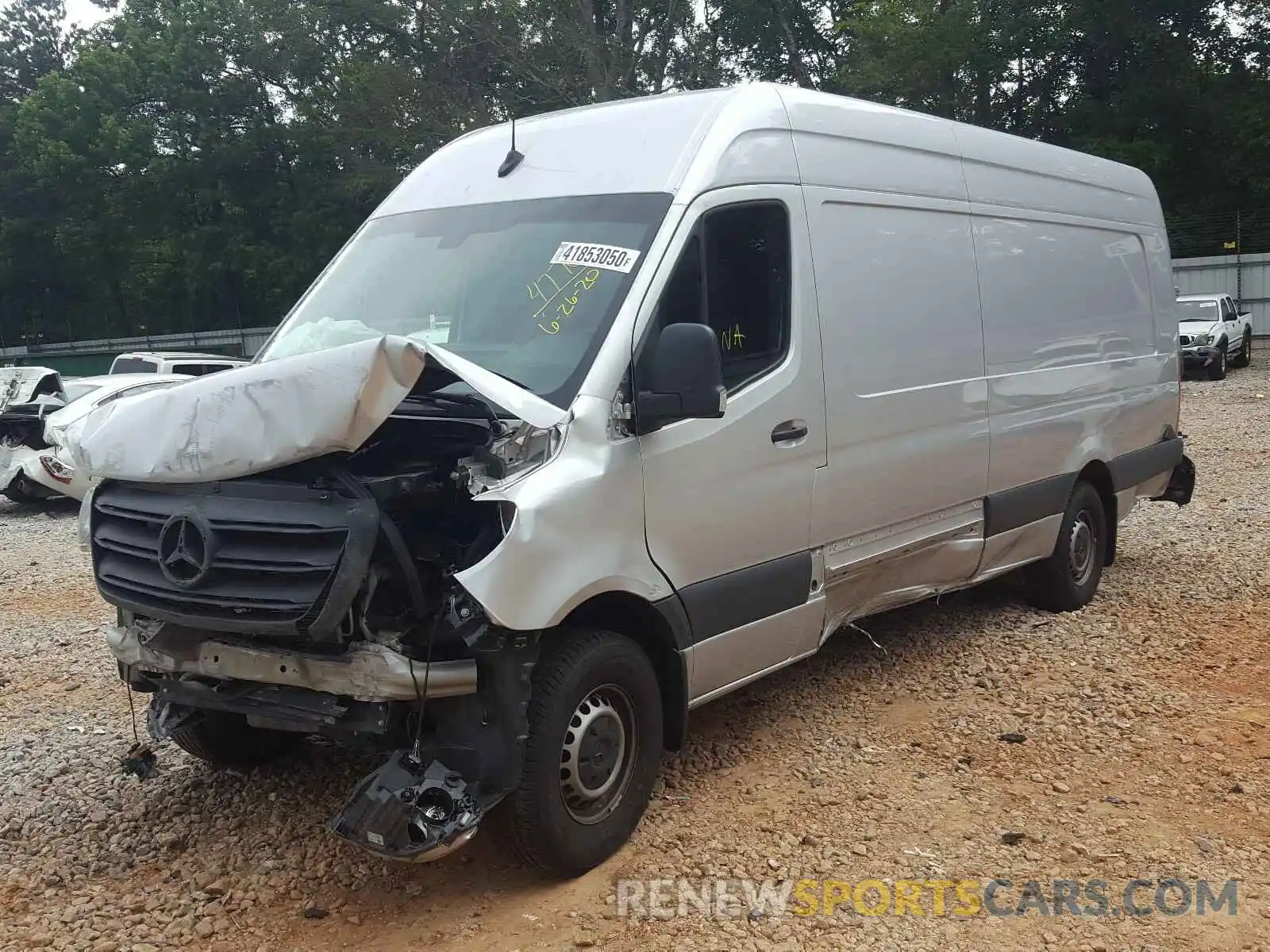 2 Photograph of a damaged car WD3PF1CD0KT014770 MERCEDES-BENZ SPRINTER 2019