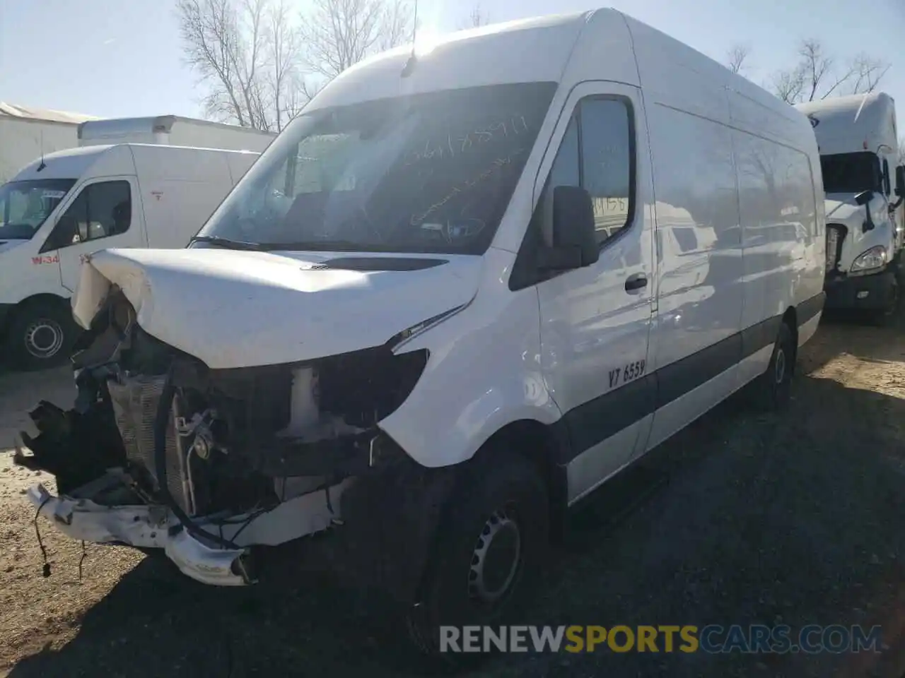 2 Photograph of a damaged car WD3PF1CD1KP176559 MERCEDES-BENZ SPRINTER 2019