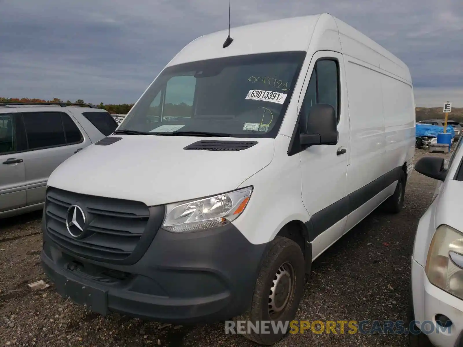 2 Фотография поврежденного автомобиля WD3PF1CD1KP186749 MERCEDES-BENZ SPRINTER 2019