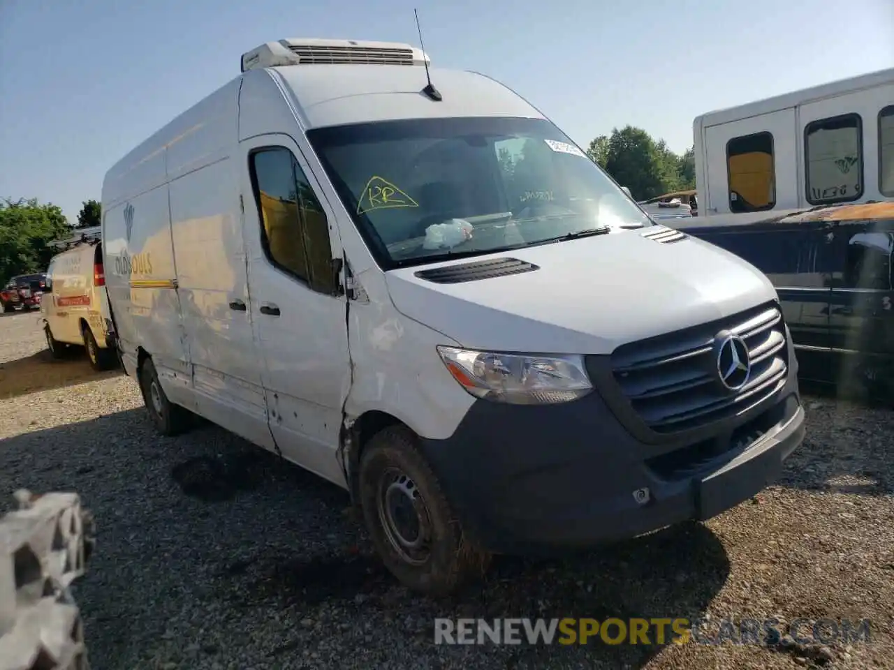 1 Photograph of a damaged car WD3PF1CD2KP055376 MERCEDES-BENZ SPRINTER 2019