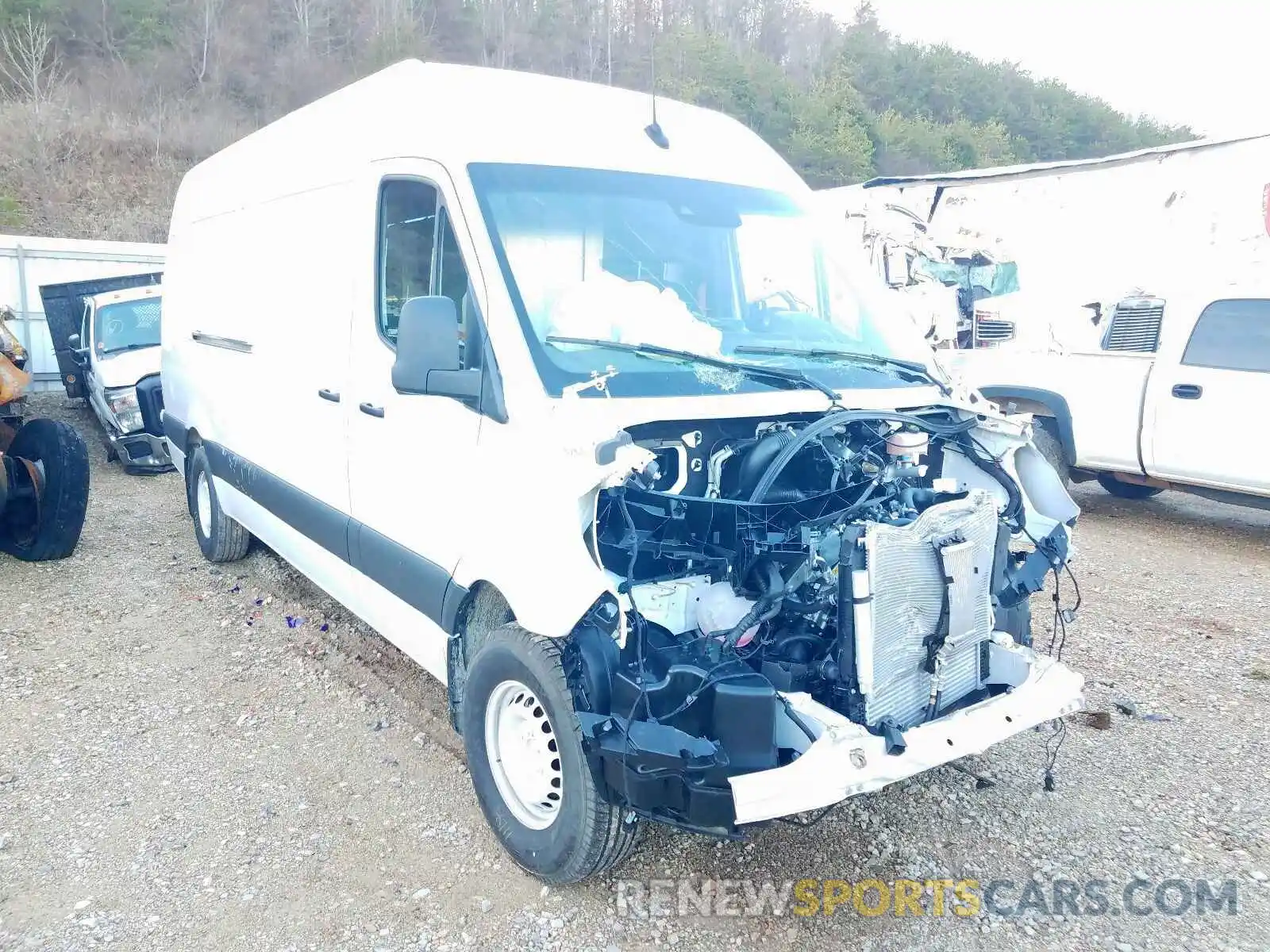 1 Photograph of a damaged car WD3PF1CD2KP097806 MERCEDES-BENZ SPRINTER 2019