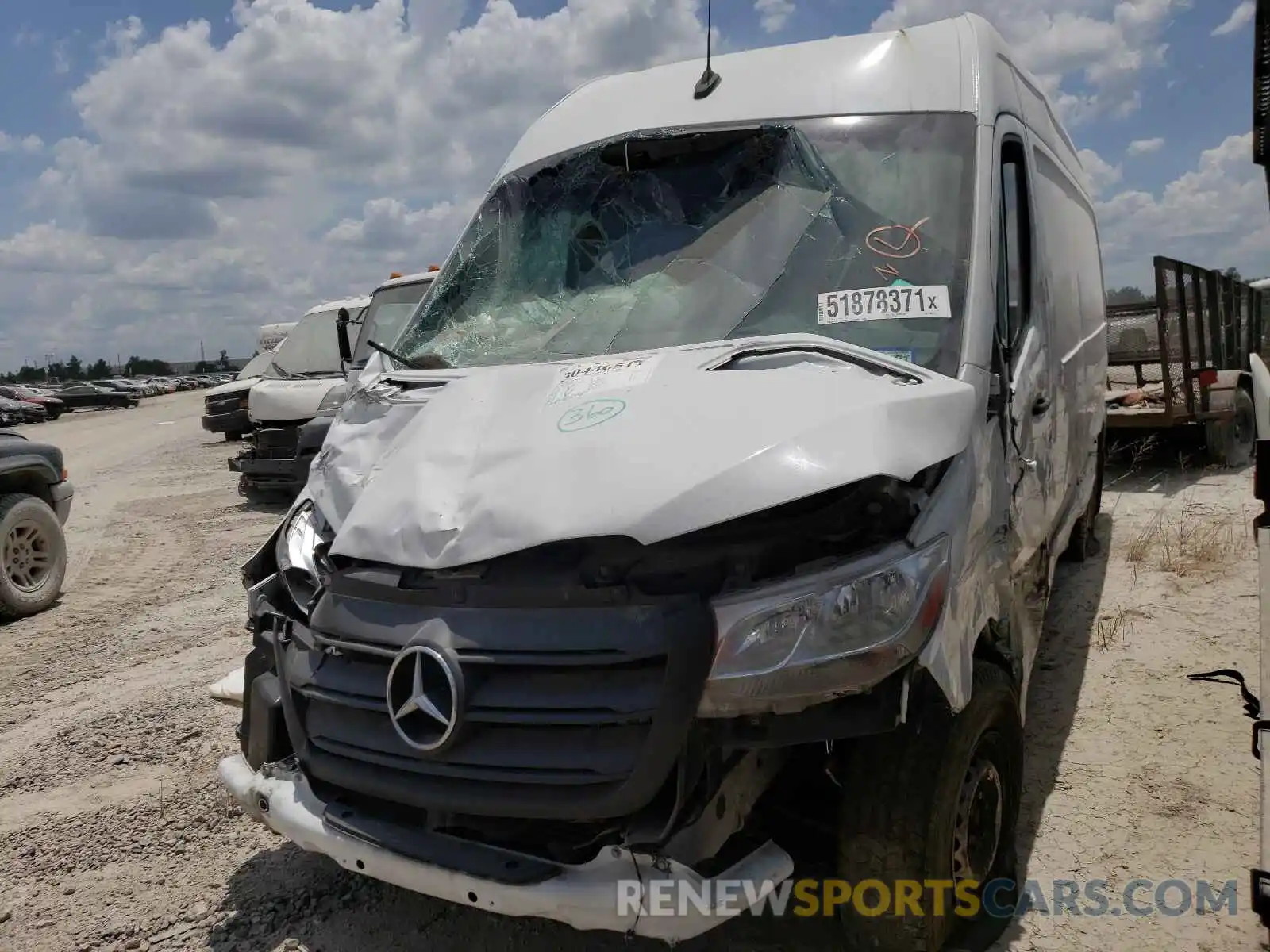 2 Photograph of a damaged car WD3PF1CD3KP030017 MERCEDES-BENZ SPRINTER 2019