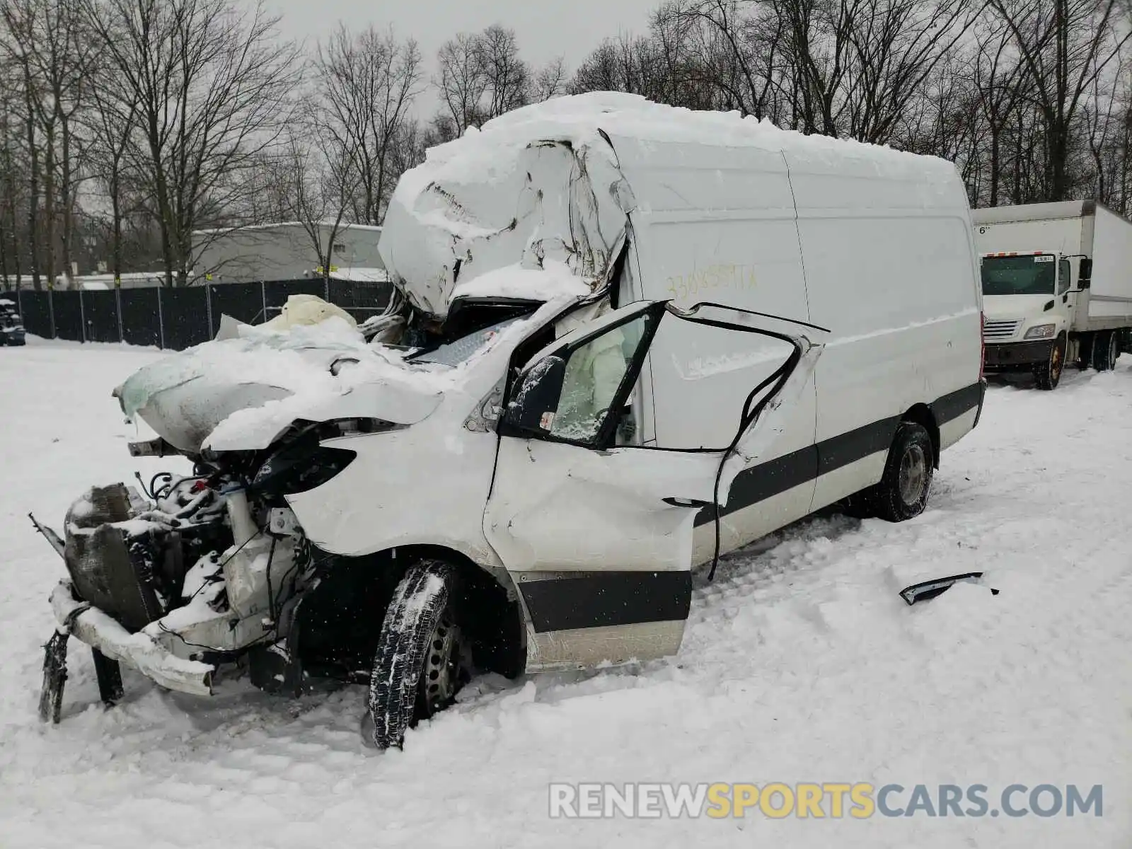 2 Фотография поврежденного автомобиля WD3PF1CD3KP032592 MERCEDES-BENZ SPRINTER 2019