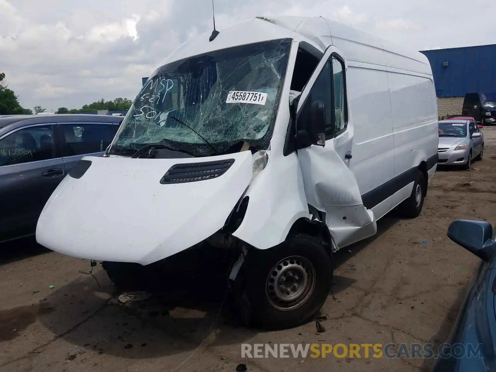 2 Фотография поврежденного автомобиля WD3PF1CD5KP025014 MERCEDES-BENZ SPRINTER 2019