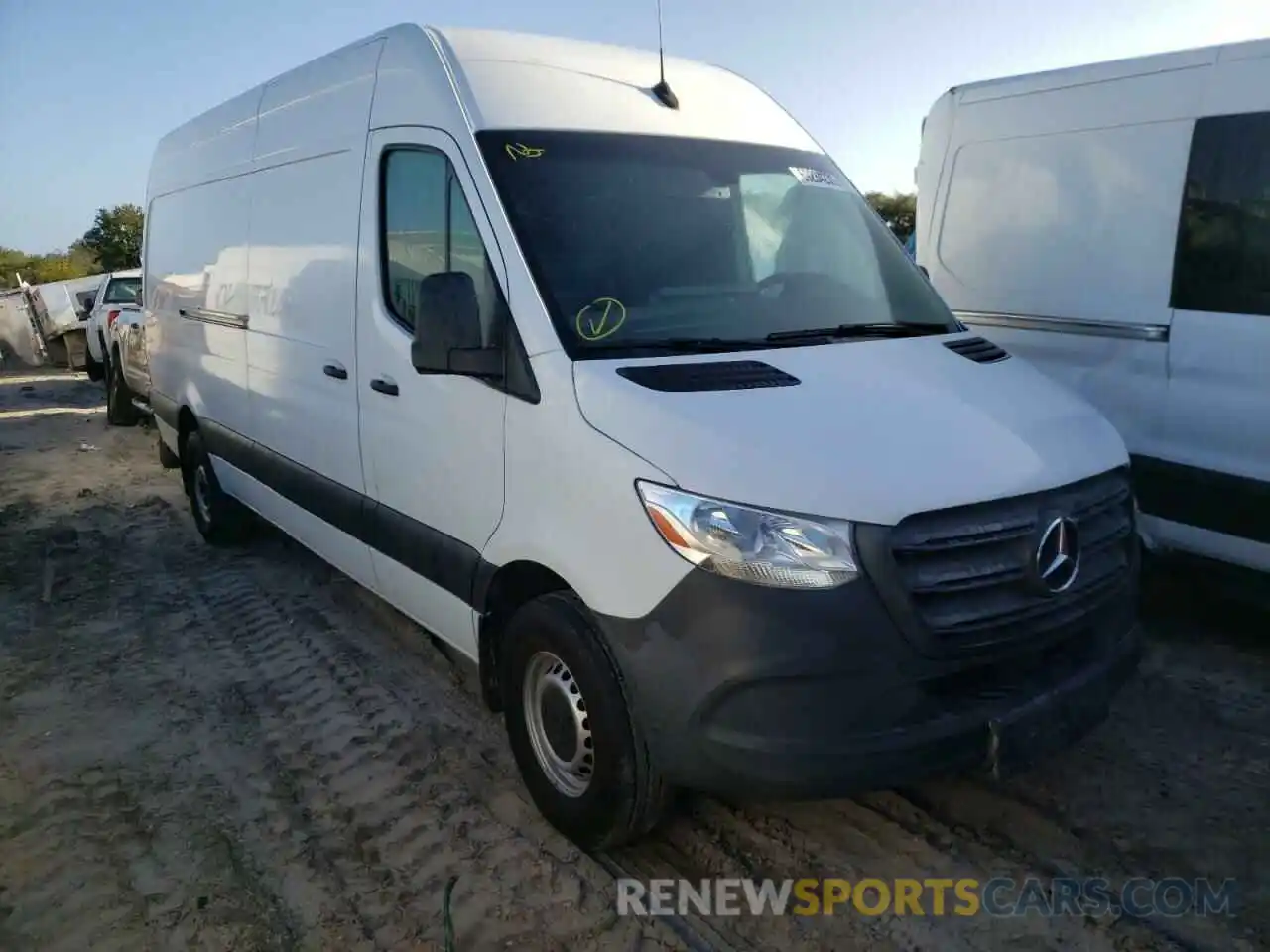 1 Photograph of a damaged car WD3PF1CD5KP055887 MERCEDES-BENZ SPRINTER 2019