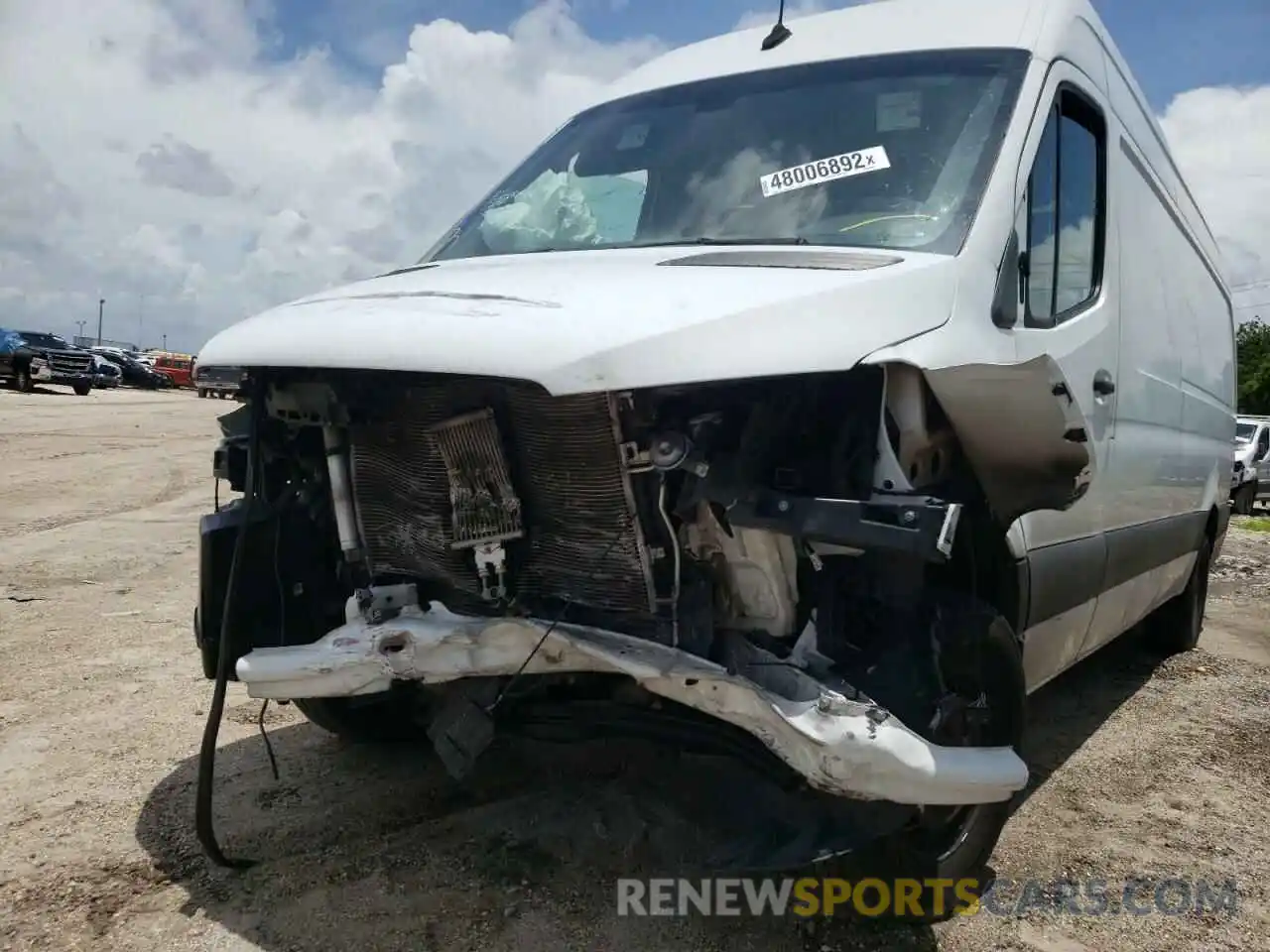 10 Photograph of a damaged car WD3PF1CD7KP030196 MERCEDES-BENZ SPRINTER 2019