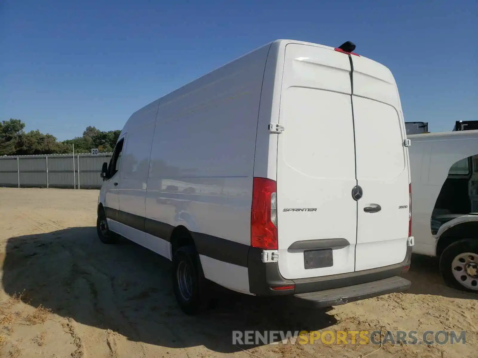 3 Photograph of a damaged car WD3PF1CD9KP044035 MERCEDES-BENZ SPRINTER 2019