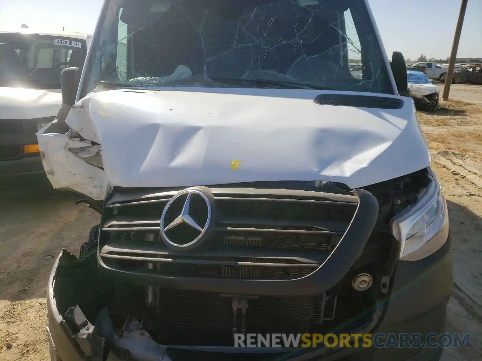 7 Photograph of a damaged car WD3PF1CD9KP044035 MERCEDES-BENZ SPRINTER 2019