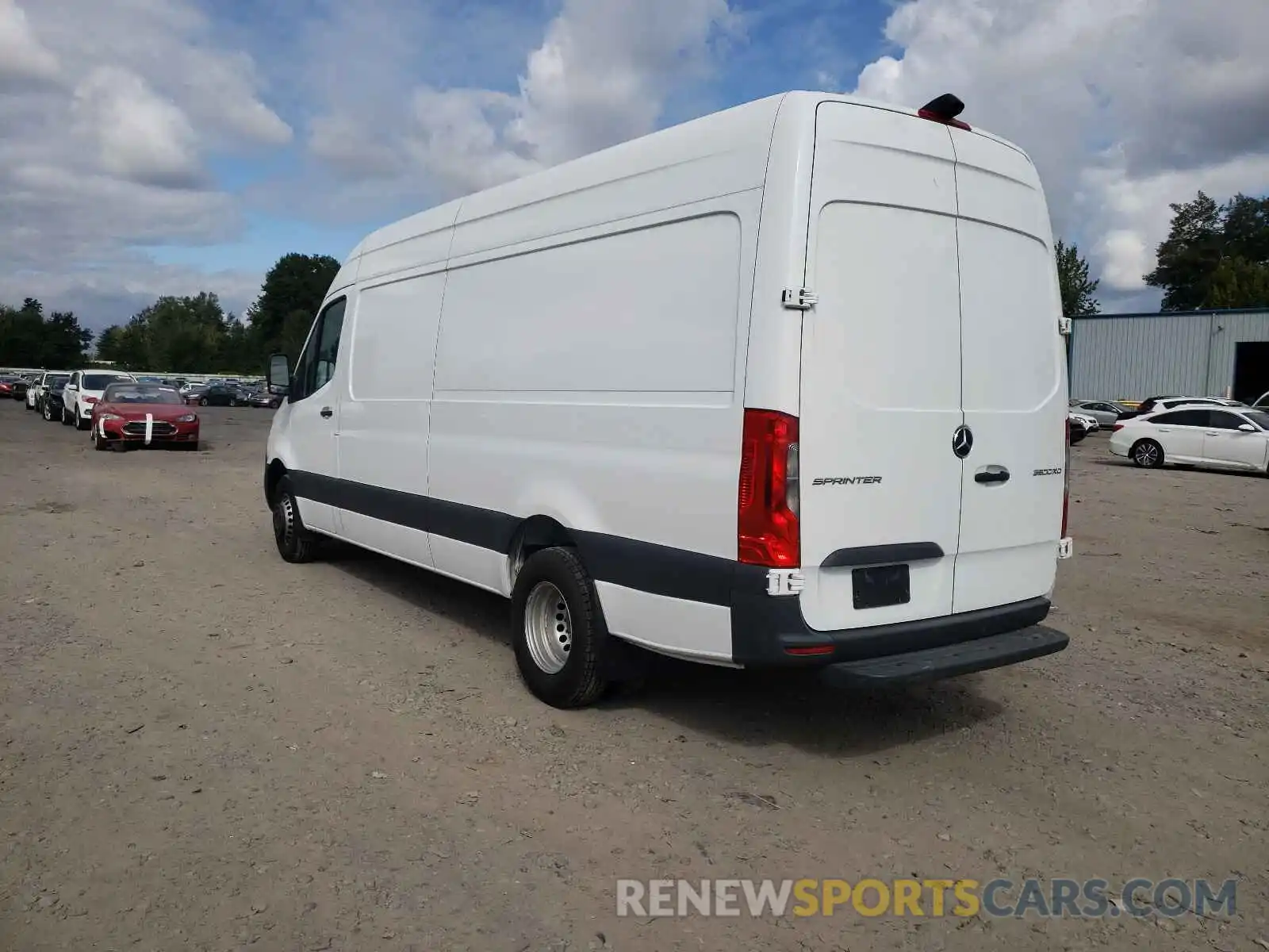 3 Фотография поврежденного автомобиля WD3PF4CC4KP028141 MERCEDES-BENZ SPRINTER 2019