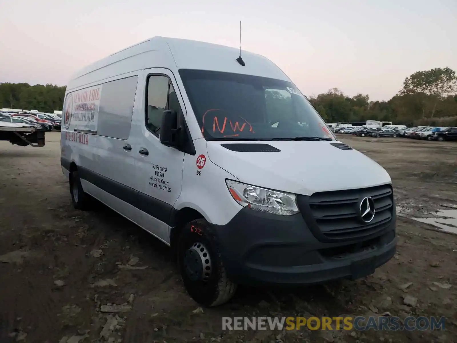 1 Photograph of a damaged car WD3PF4CD9KT006068 MERCEDES-BENZ SPRINTER 2019