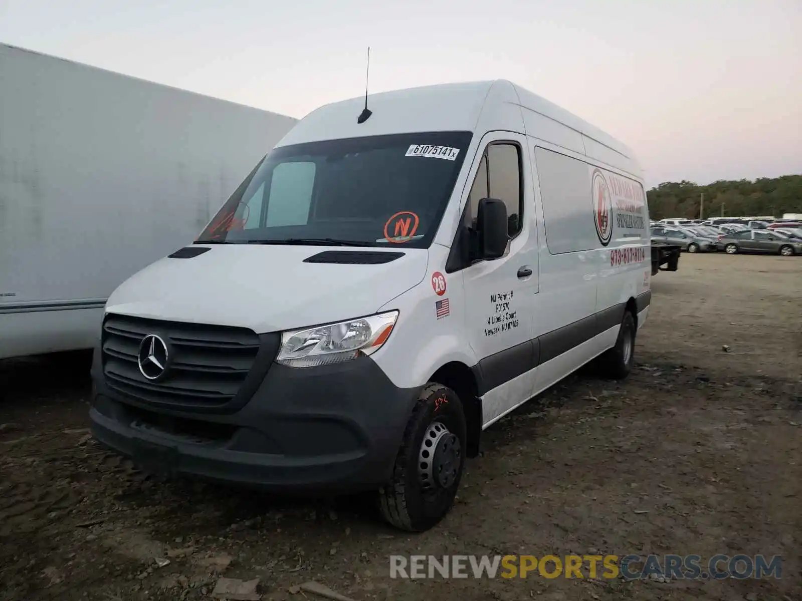 2 Фотография поврежденного автомобиля WD3PF4CD9KT006068 MERCEDES-BENZ SPRINTER 2019