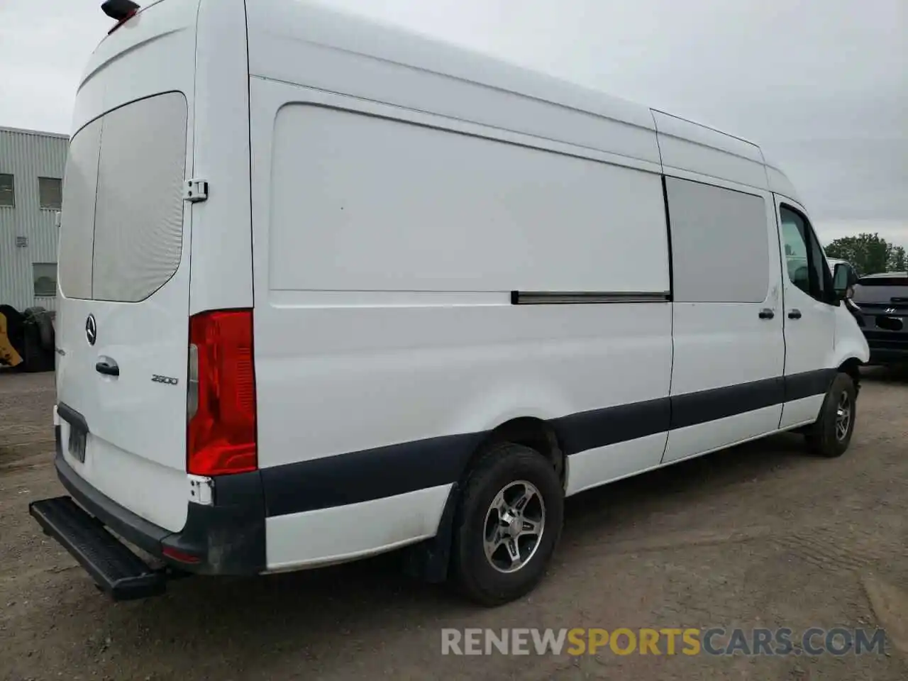 4 Фотография поврежденного автомобиля WD4BF1CD7KP048204 MERCEDES-BENZ SPRINTER 2019