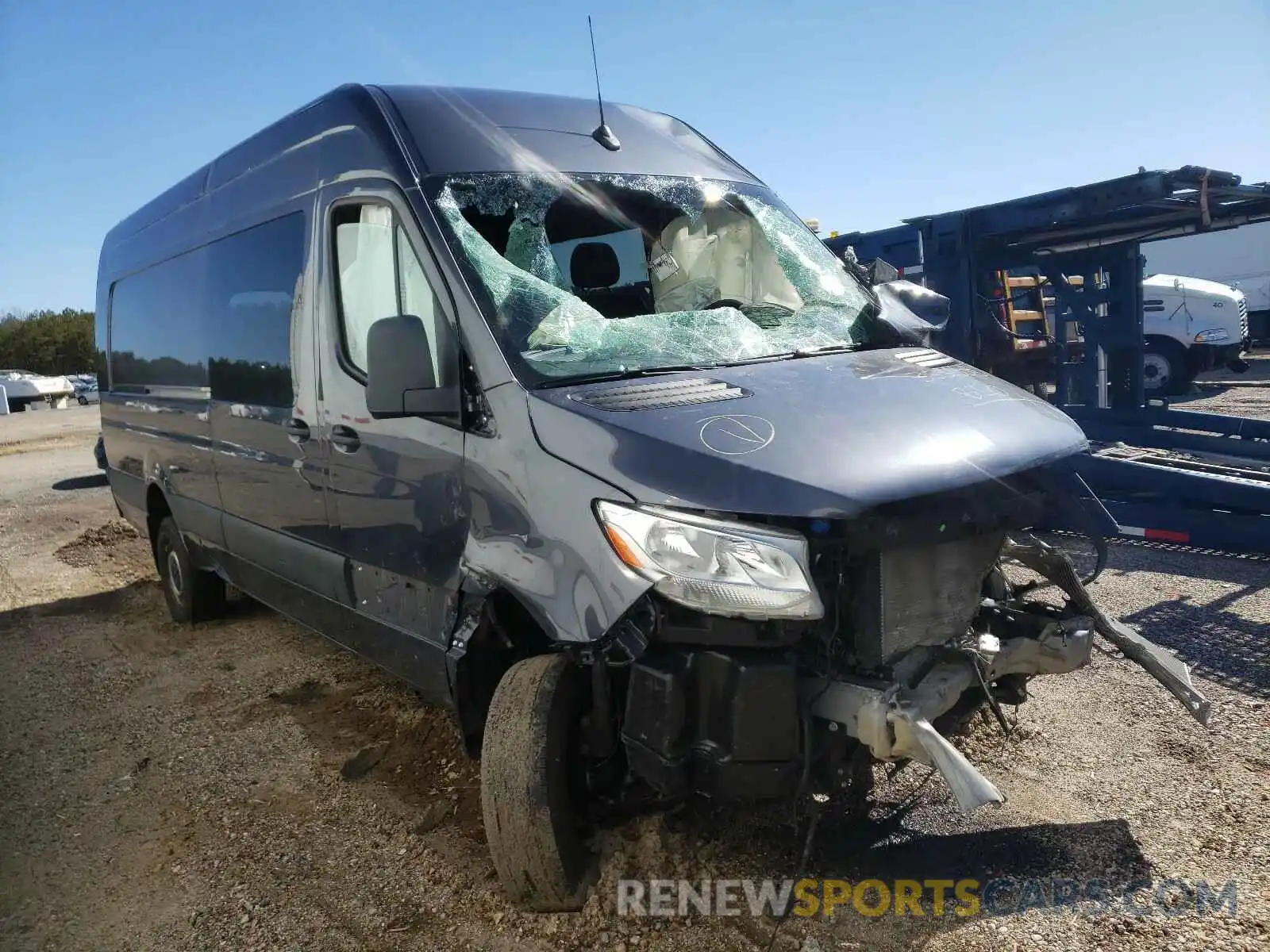 1 Photograph of a damaged car WD4FF1CD0KT014601 MERCEDES-BENZ SPRINTER 2019
