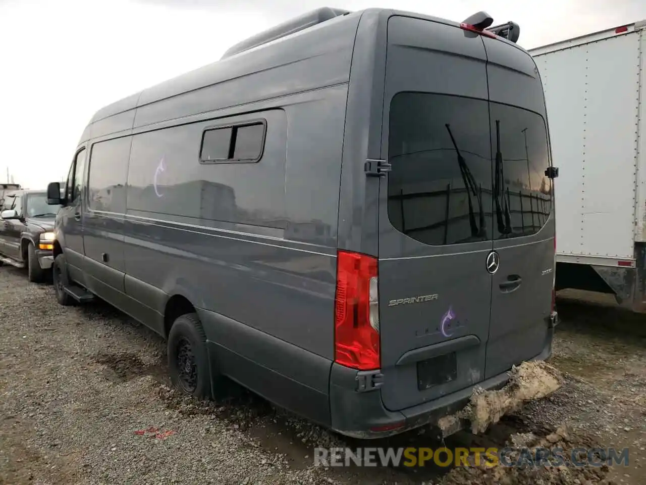 3 Фотография поврежденного автомобиля WD4FF1CD8KT014085 MERCEDES-BENZ SPRINTER 2019