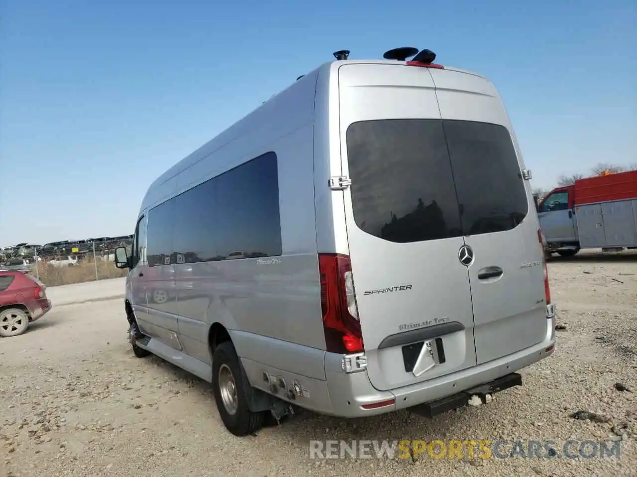 3 Фотография поврежденного автомобиля WD4FF4CD3KT005554 MERCEDES-BENZ SPRINTER 2019