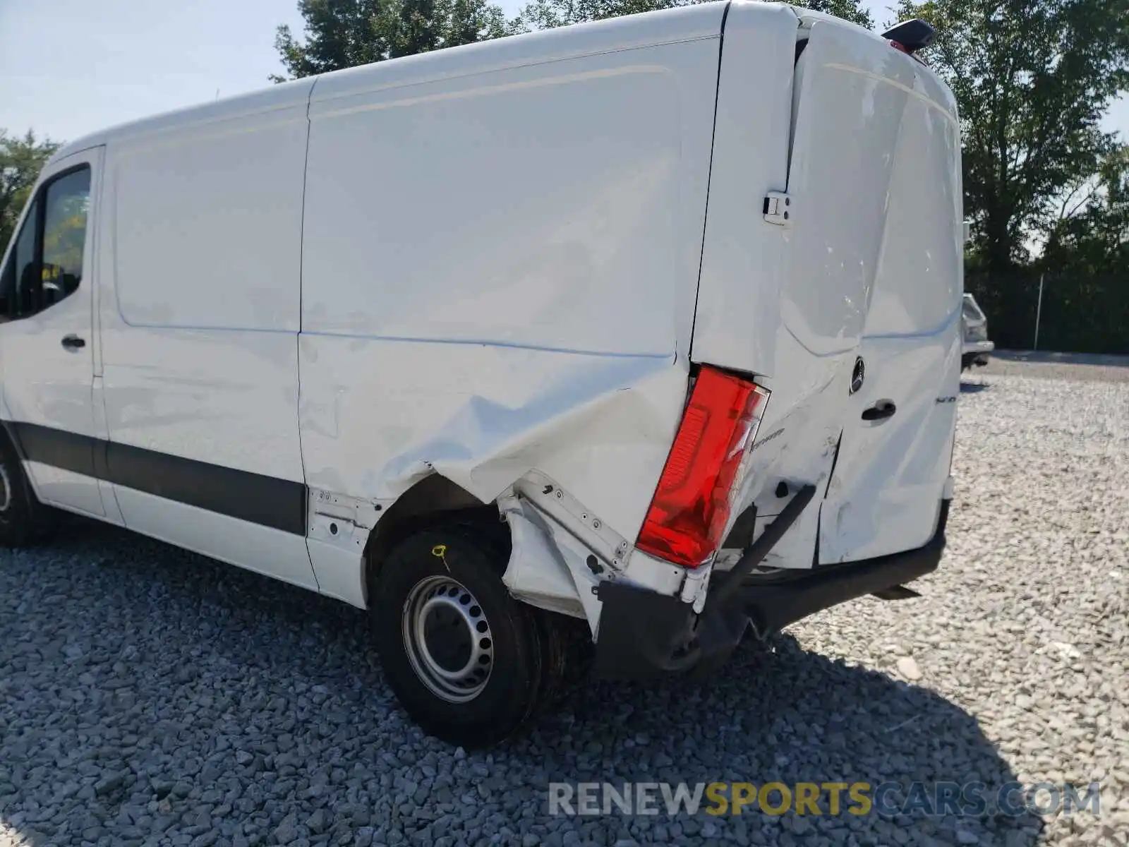 9 Photograph of a damaged car WD4PE7ED0KT014265 MERCEDES-BENZ SPRINTER 2019