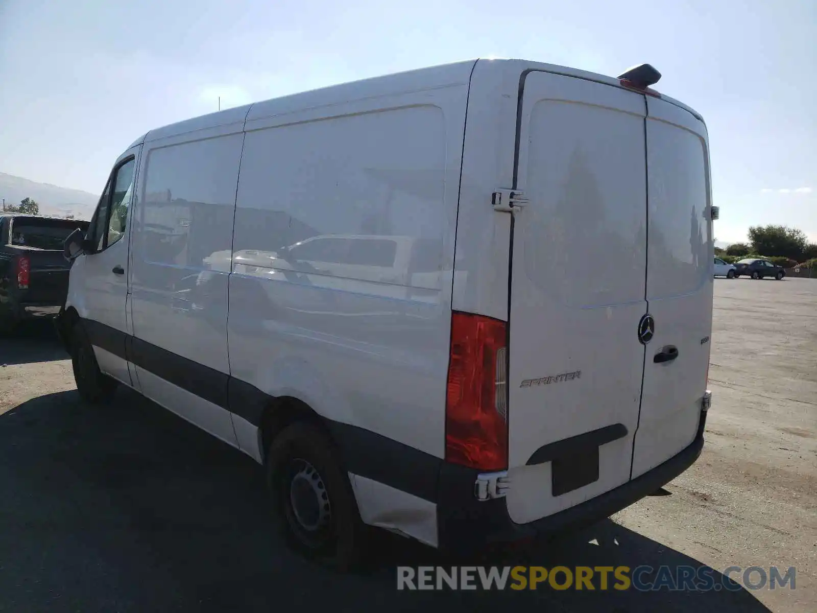 3 Фотография поврежденного автомобиля WD4PE7ED6KT016750 MERCEDES-BENZ SPRINTER 2019