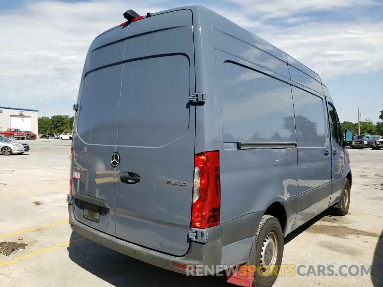 4 Фотография поврежденного автомобиля WD4PF0CD0KP064065 MERCEDES-BENZ SPRINTER 2019