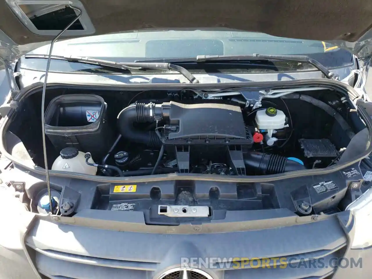 7 Photograph of a damaged car WD4PF0CD0KP064065 MERCEDES-BENZ SPRINTER 2019