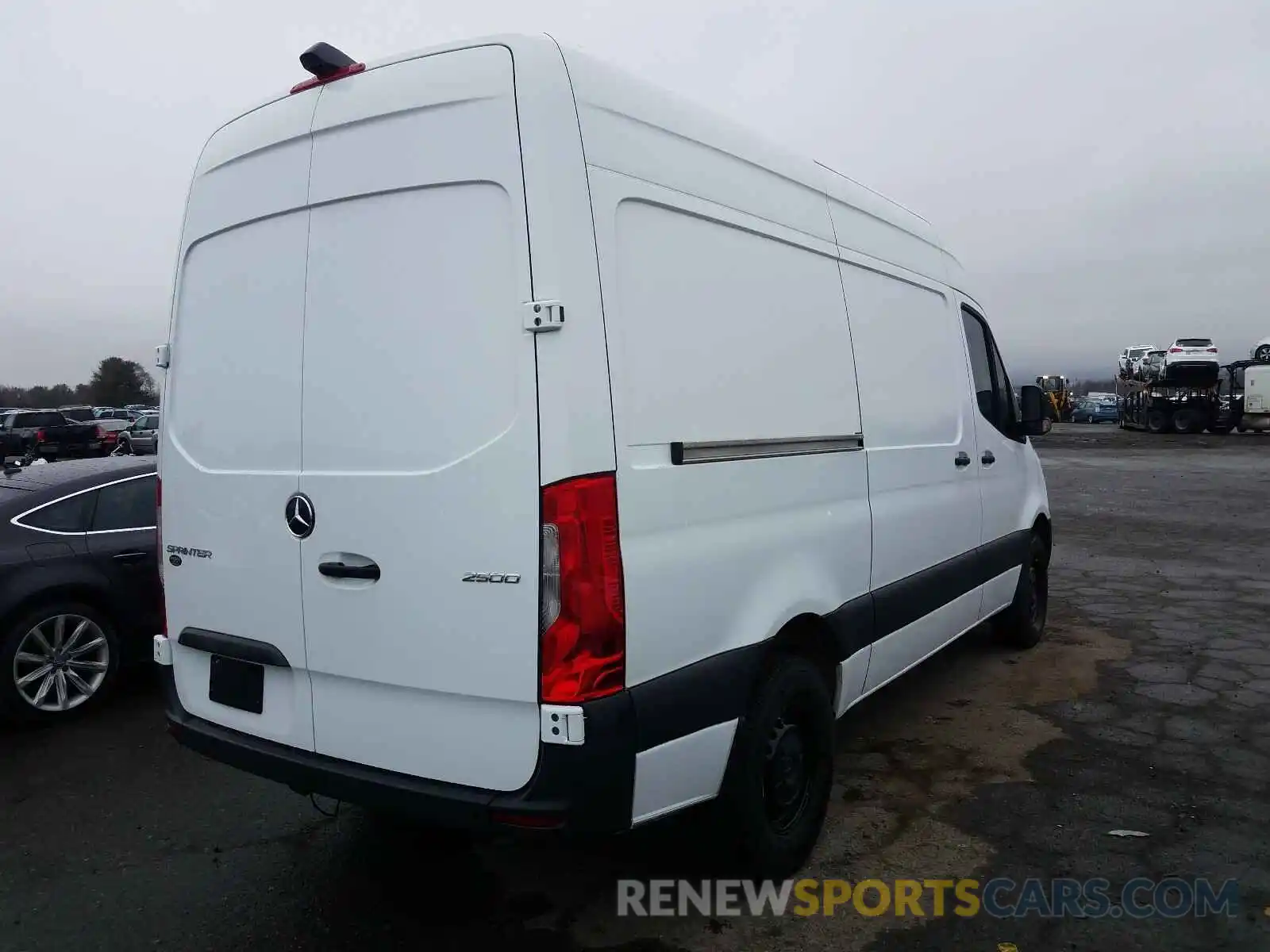 4 Фотография поврежденного автомобиля WD4PF0CD0KP182360 MERCEDES-BENZ SPRINTER 2019