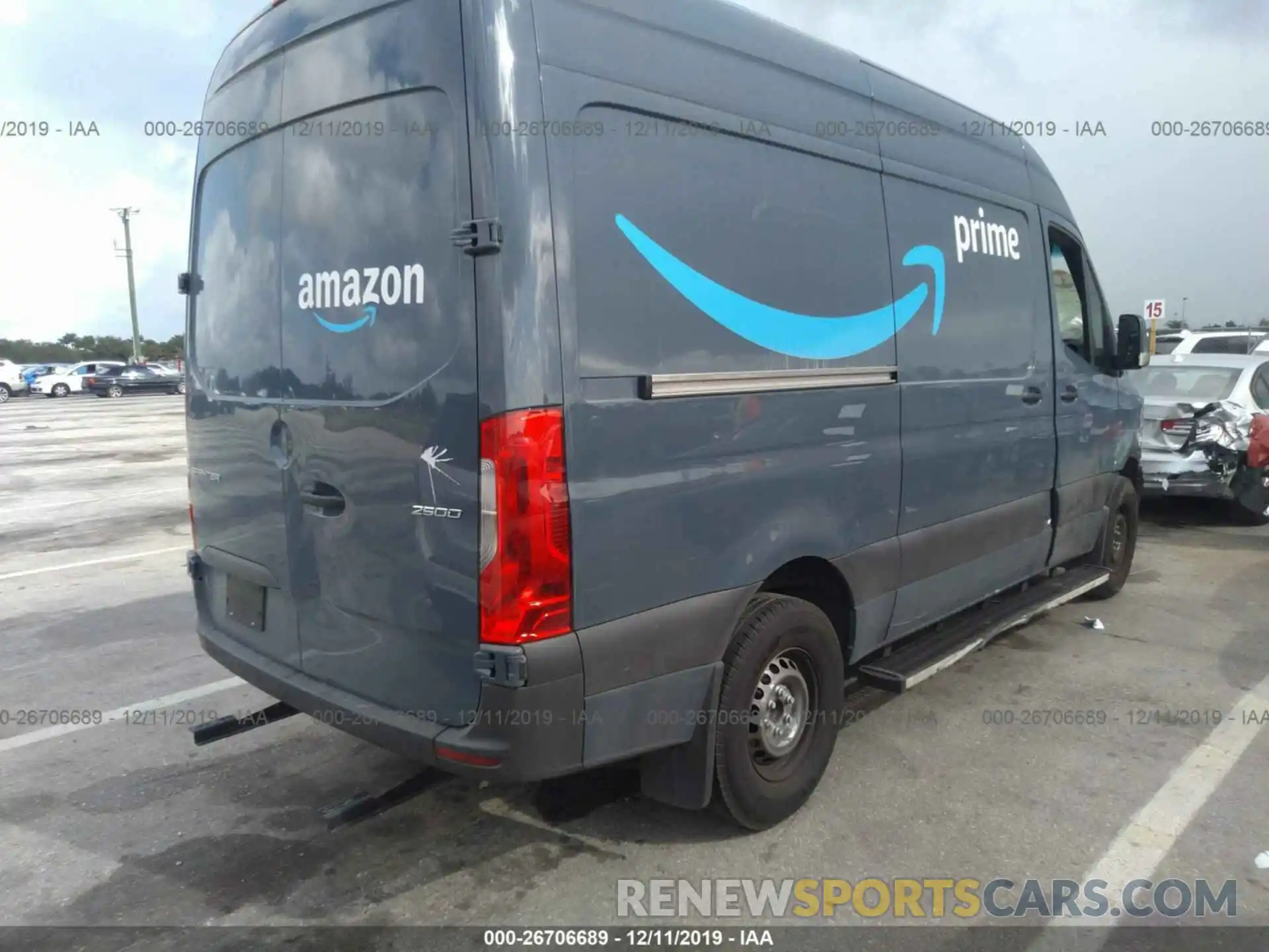 4 Фотография поврежденного автомобиля WD4PF0CD1KP035643 MERCEDES-BENZ SPRINTER 2019