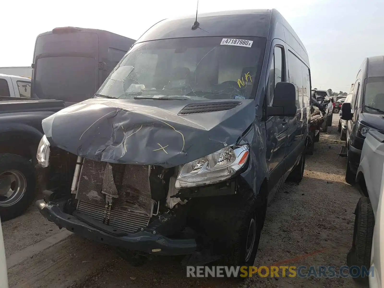 2 Photograph of a damaged car WD4PF0CD1KP081800 MERCEDES-BENZ SPRINTER 2019