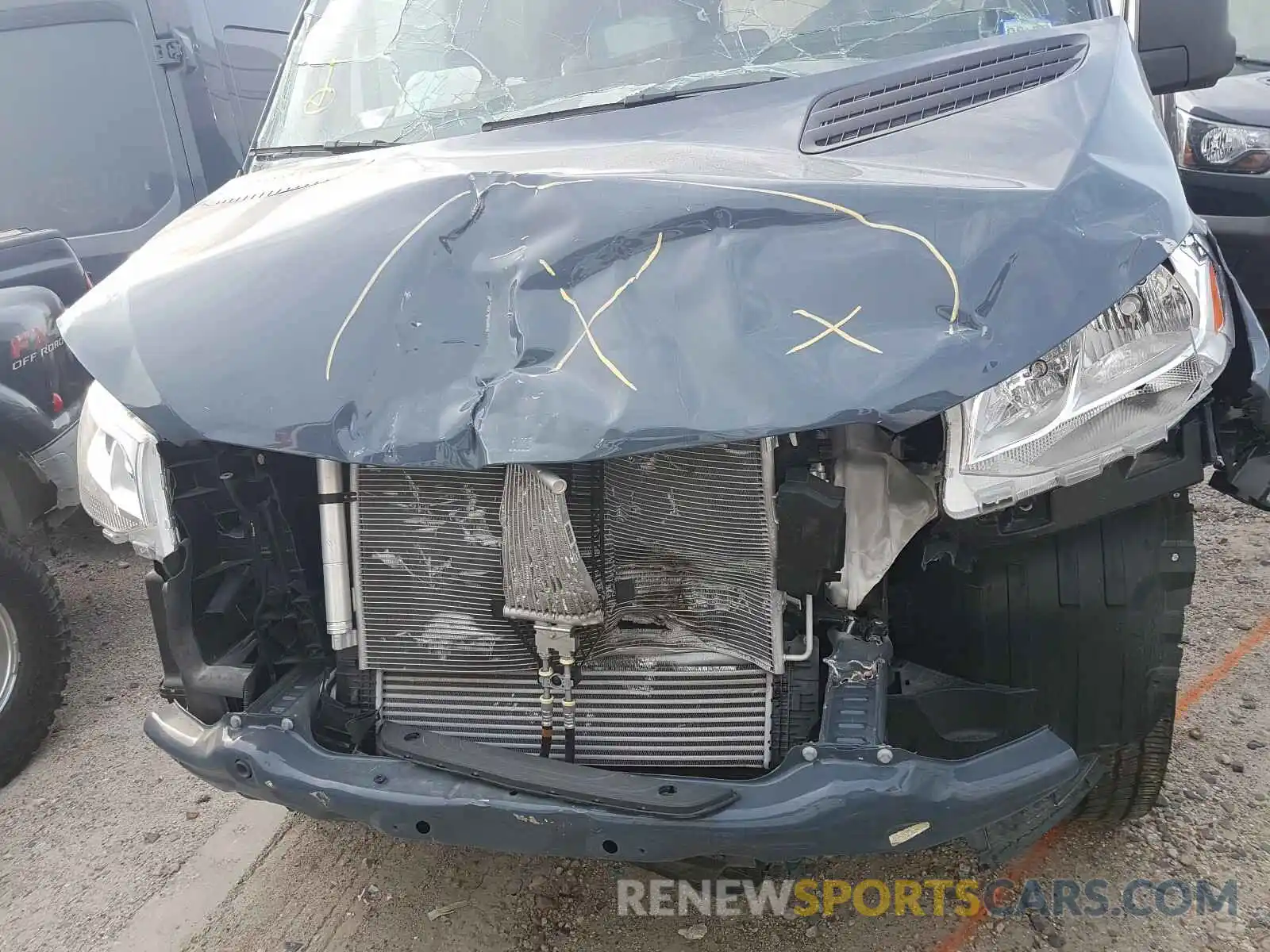 9 Photograph of a damaged car WD4PF0CD1KP081800 MERCEDES-BENZ SPRINTER 2019