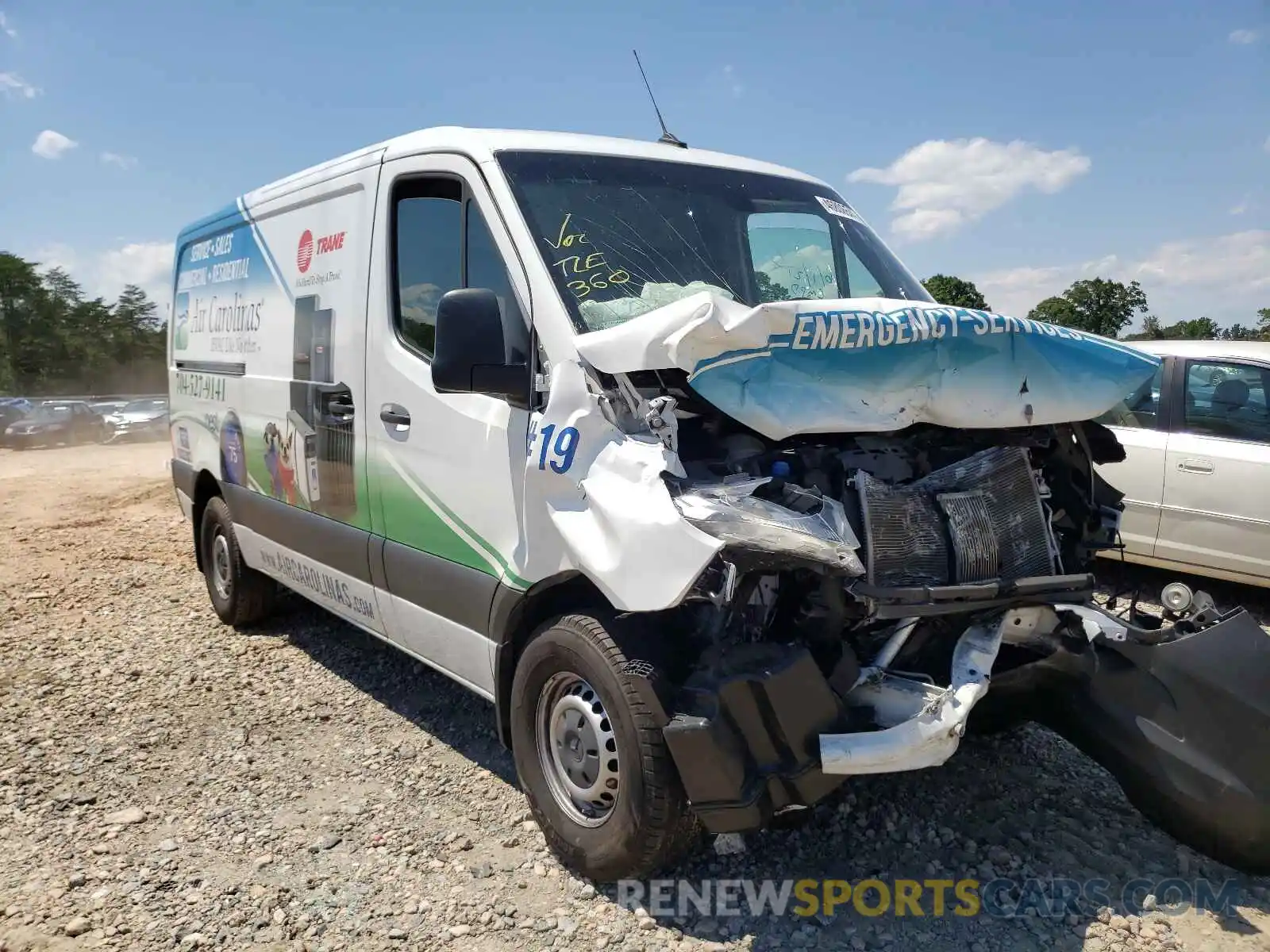 1 Photograph of a damaged car WD4PF0CD1KP183114 MERCEDES-BENZ SPRINTER 2019