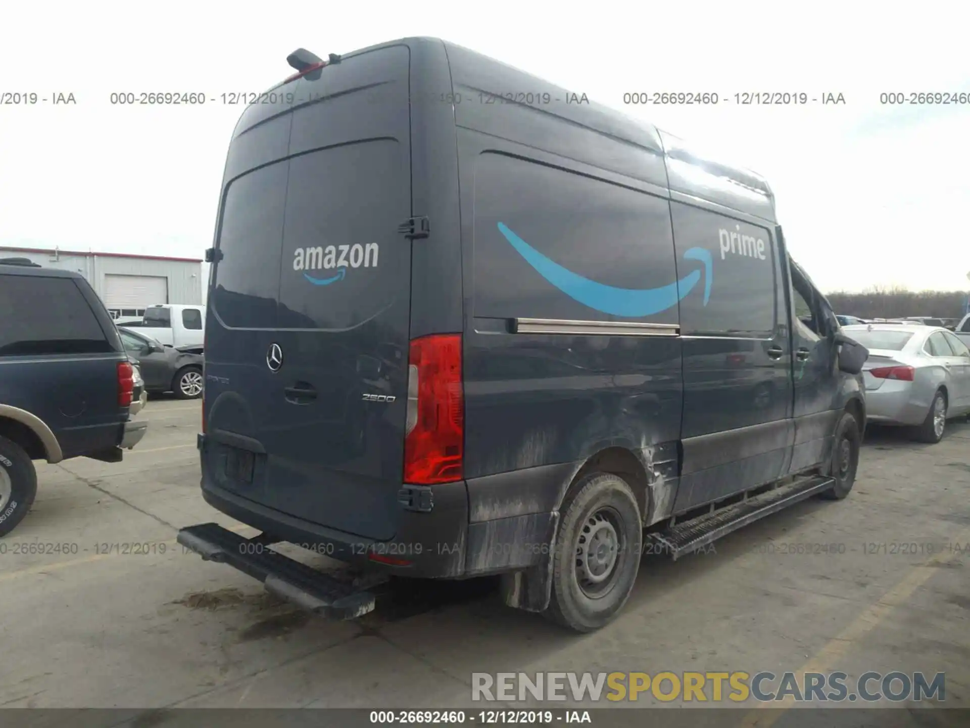 4 Фотография поврежденного автомобиля WD4PF0CD1KT004318 MERCEDES-BENZ SPRINTER 2019