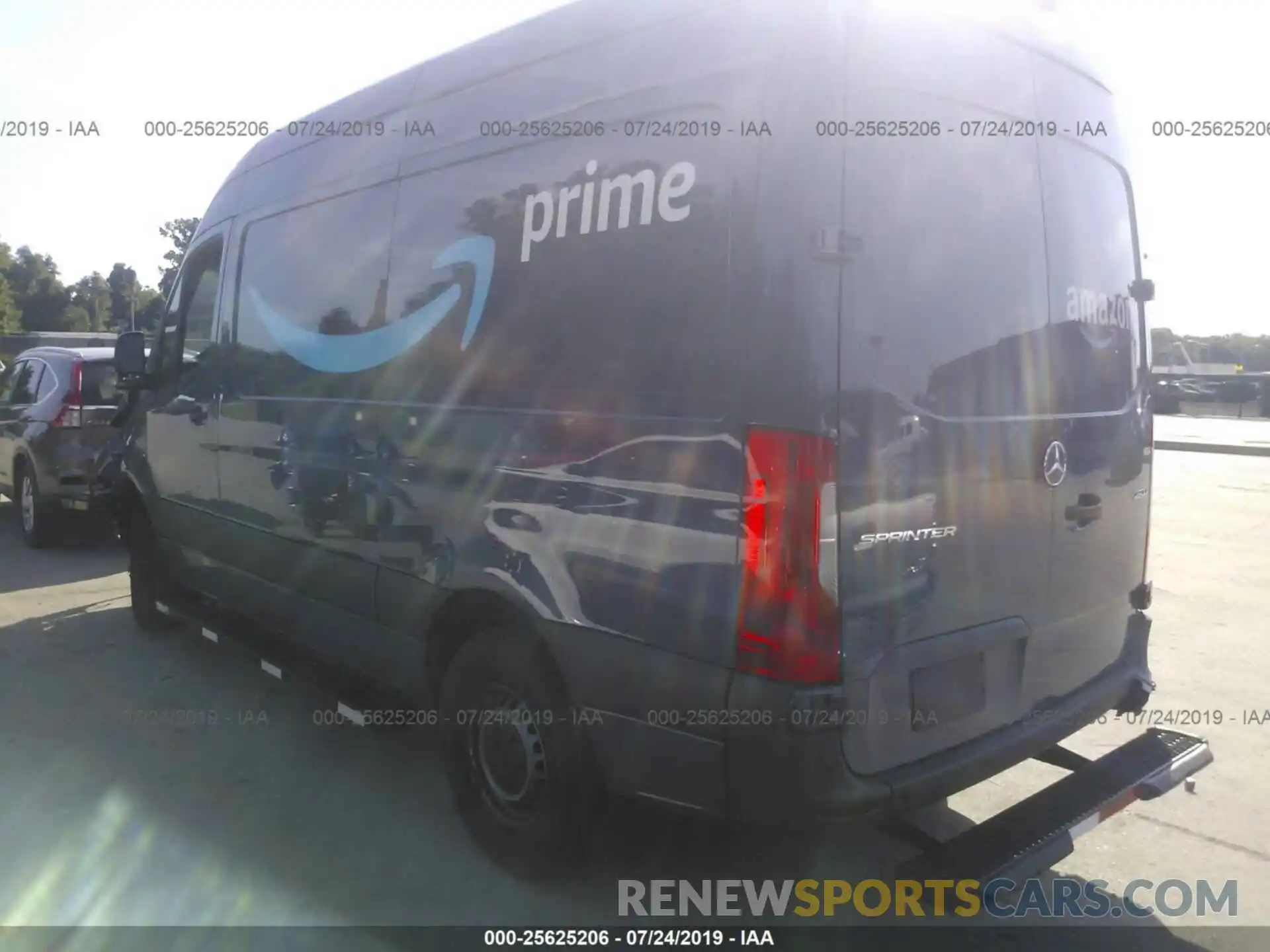 3 Photograph of a damaged car WD4PF0CD1KT004853 MERCEDES-BENZ SPRINTER 2019