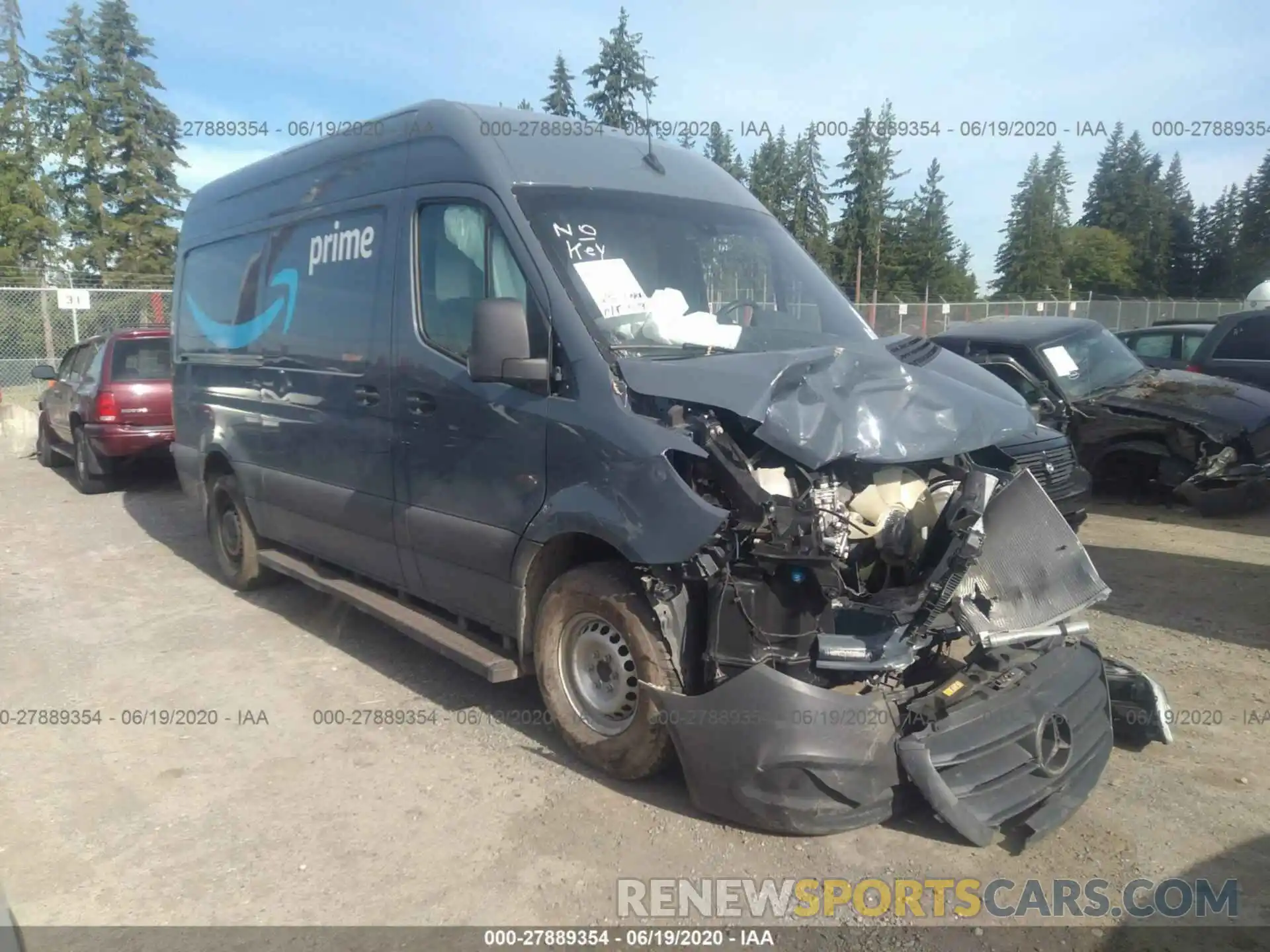 1 Photograph of a damaged car WD4PF0CD2KP041323 MERCEDES-BENZ SPRINTER 2019