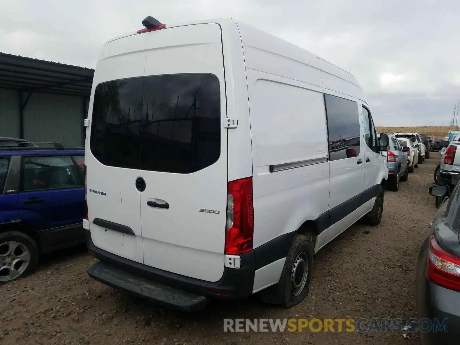 4 Фотография поврежденного автомобиля WD4PF0CD2KP056842 MERCEDES-BENZ SPRINTER 2019