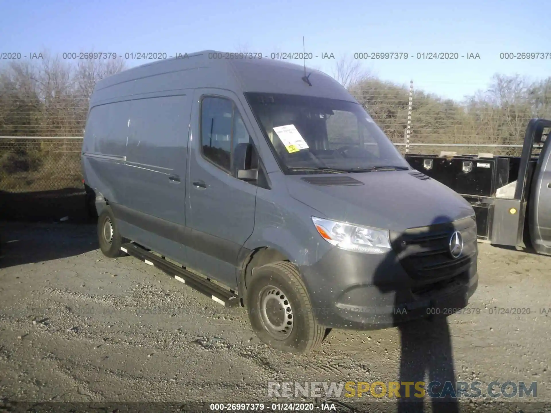 1 Photograph of a damaged car WD4PF0CD2KP058039 MERCEDES-BENZ SPRINTER 2019