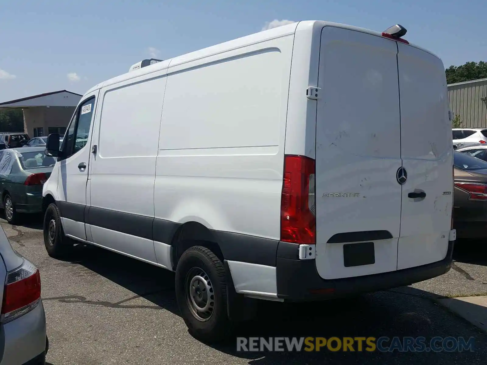 3 Фотография поврежденного автомобиля WD4PF0CD2KP114254 MERCEDES-BENZ SPRINTER 2019