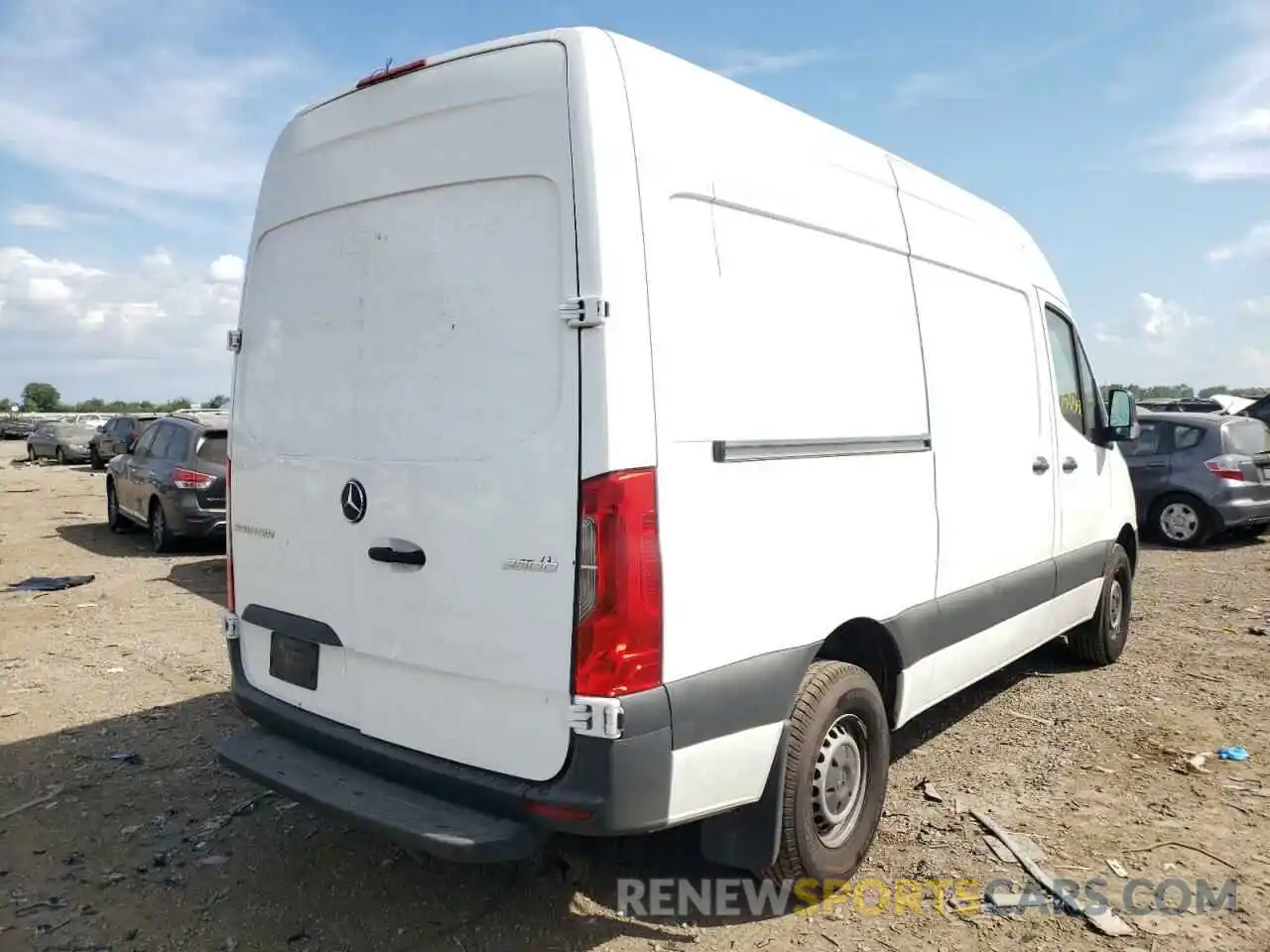 4 Photograph of a damaged car WD4PF0CD3KP026104 MERCEDES-BENZ SPRINTER 2019