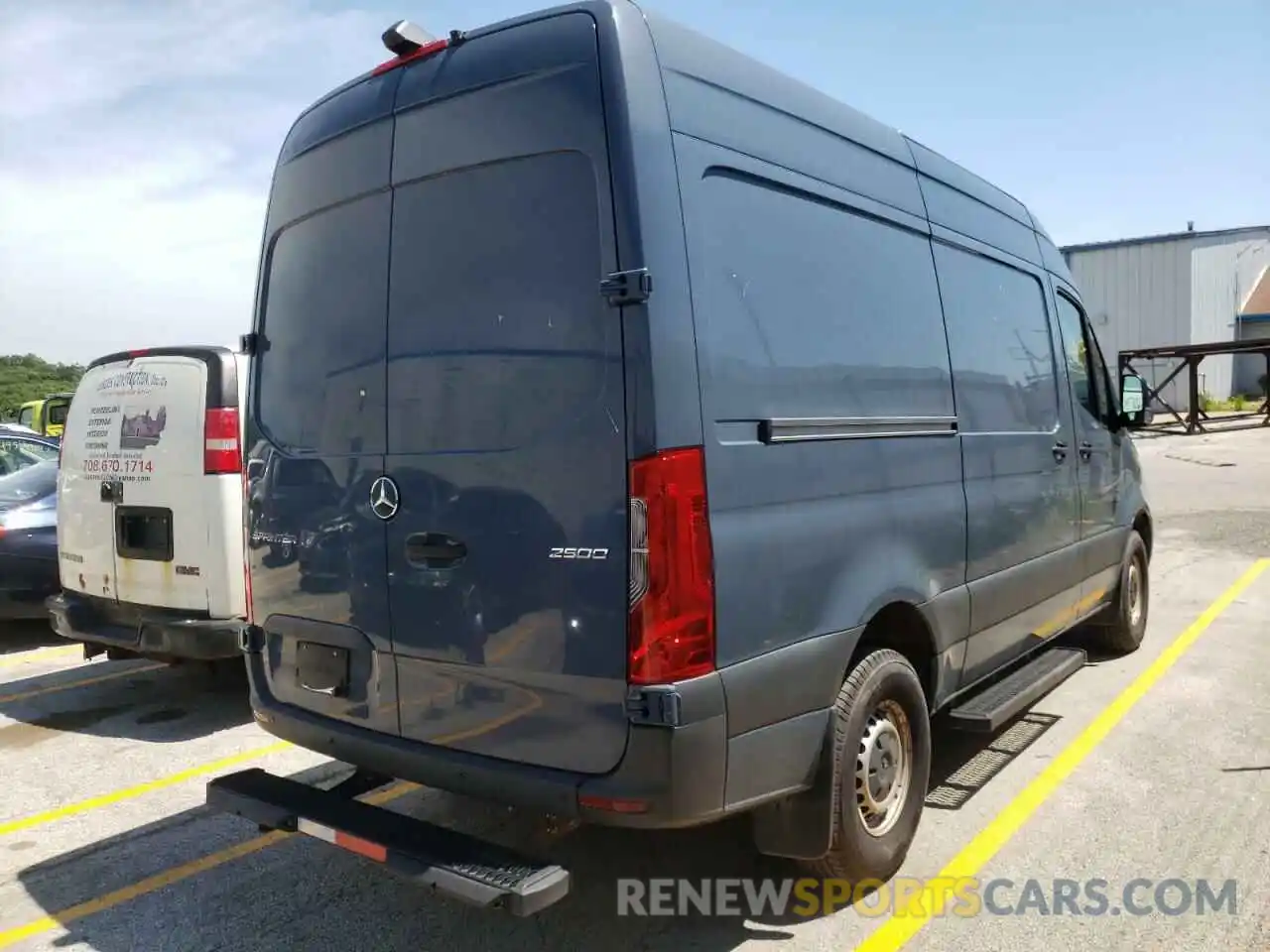 4 Фотография поврежденного автомобиля WD4PF0CD3KP043713 MERCEDES-BENZ SPRINTER 2019