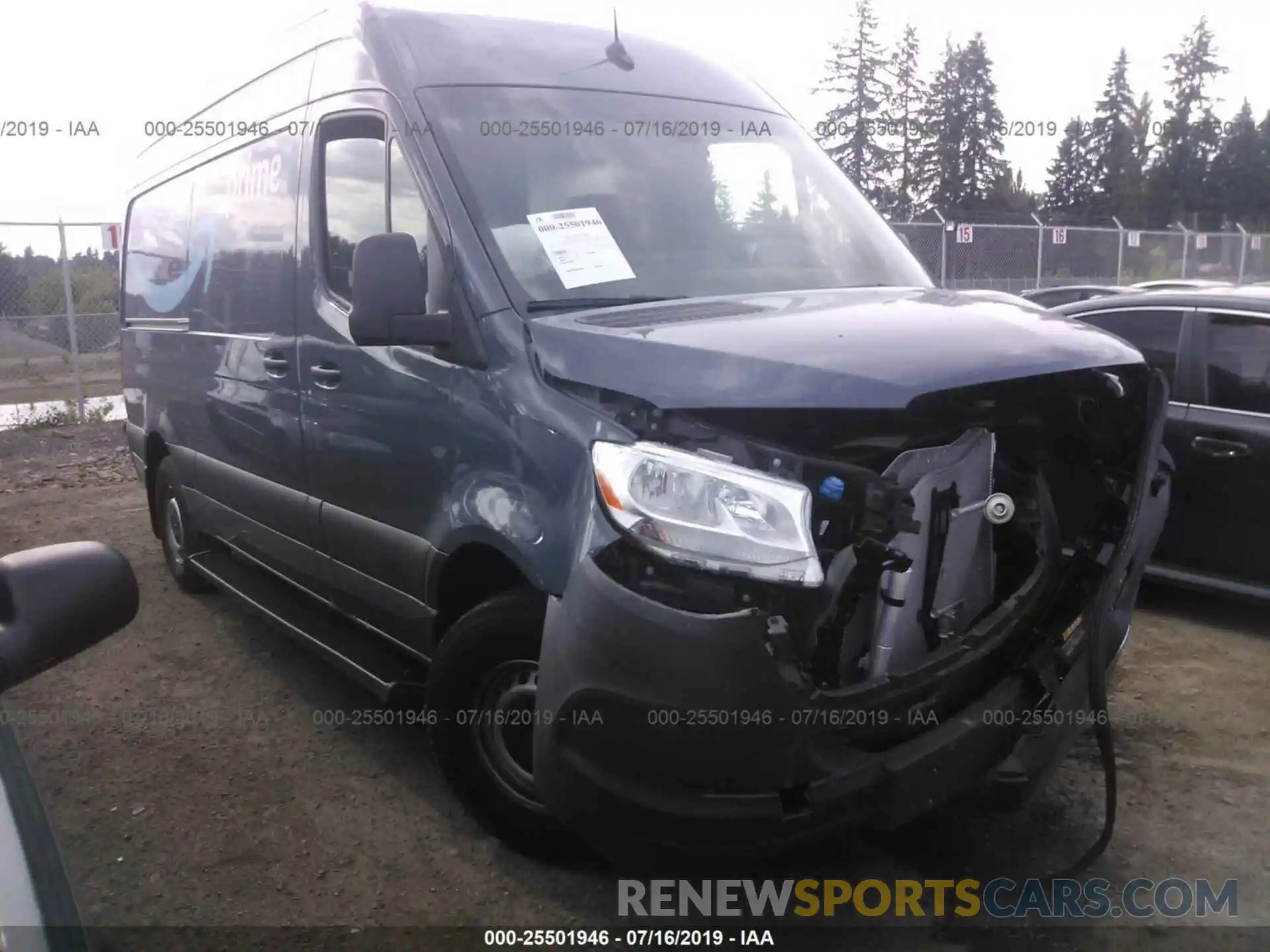 1 Photograph of a damaged car WD4PF0CD3KP096072 MERCEDES-BENZ SPRINTER 2019