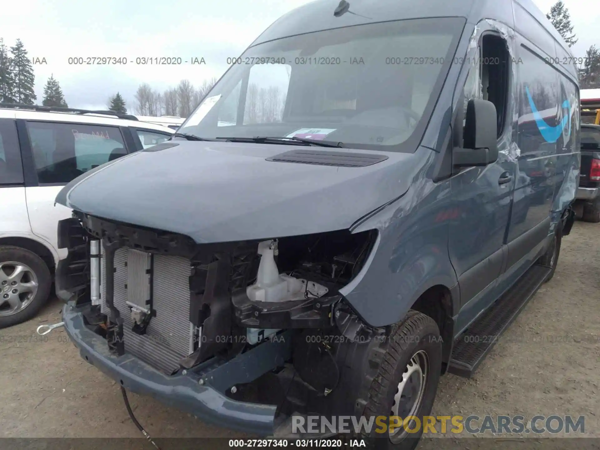 2 Фотография поврежденного автомобиля WD4PF0CD4KP030565 MERCEDES-BENZ SPRINTER 2019