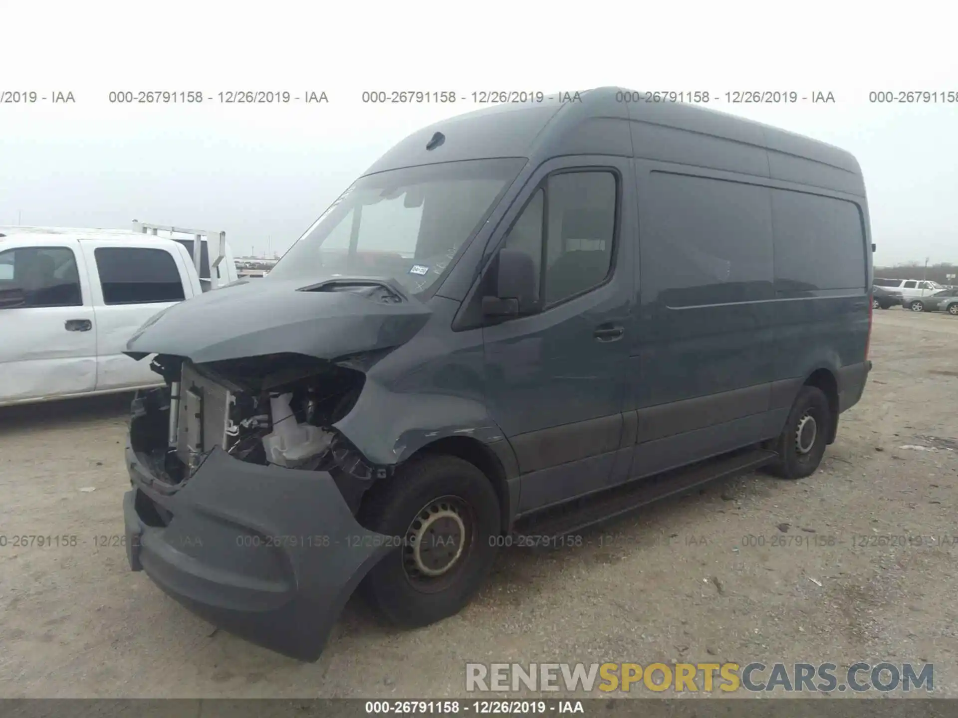 2 Фотография поврежденного автомобиля WD4PF0CD4KP031554 MERCEDES-BENZ SPRINTER 2019