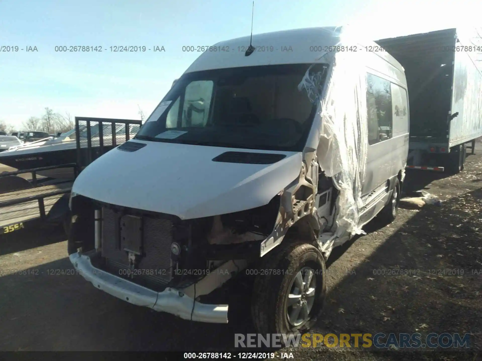 2 Photograph of a damaged car WD4PF0CD5KP039016 MERCEDES-BENZ SPRINTER 2019