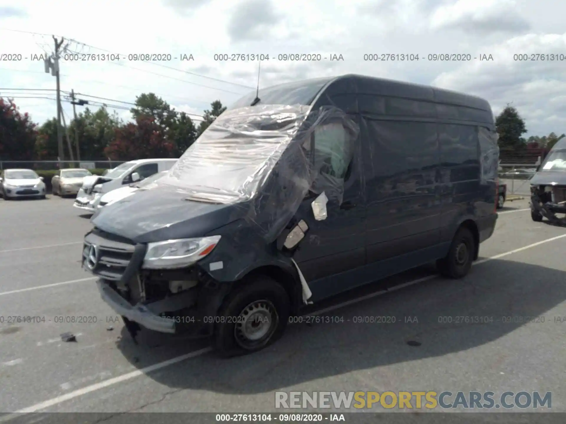 2 Photograph of a damaged car WD4PF0CD5KT004919 MERCEDES-BENZ SPRINTER 2019