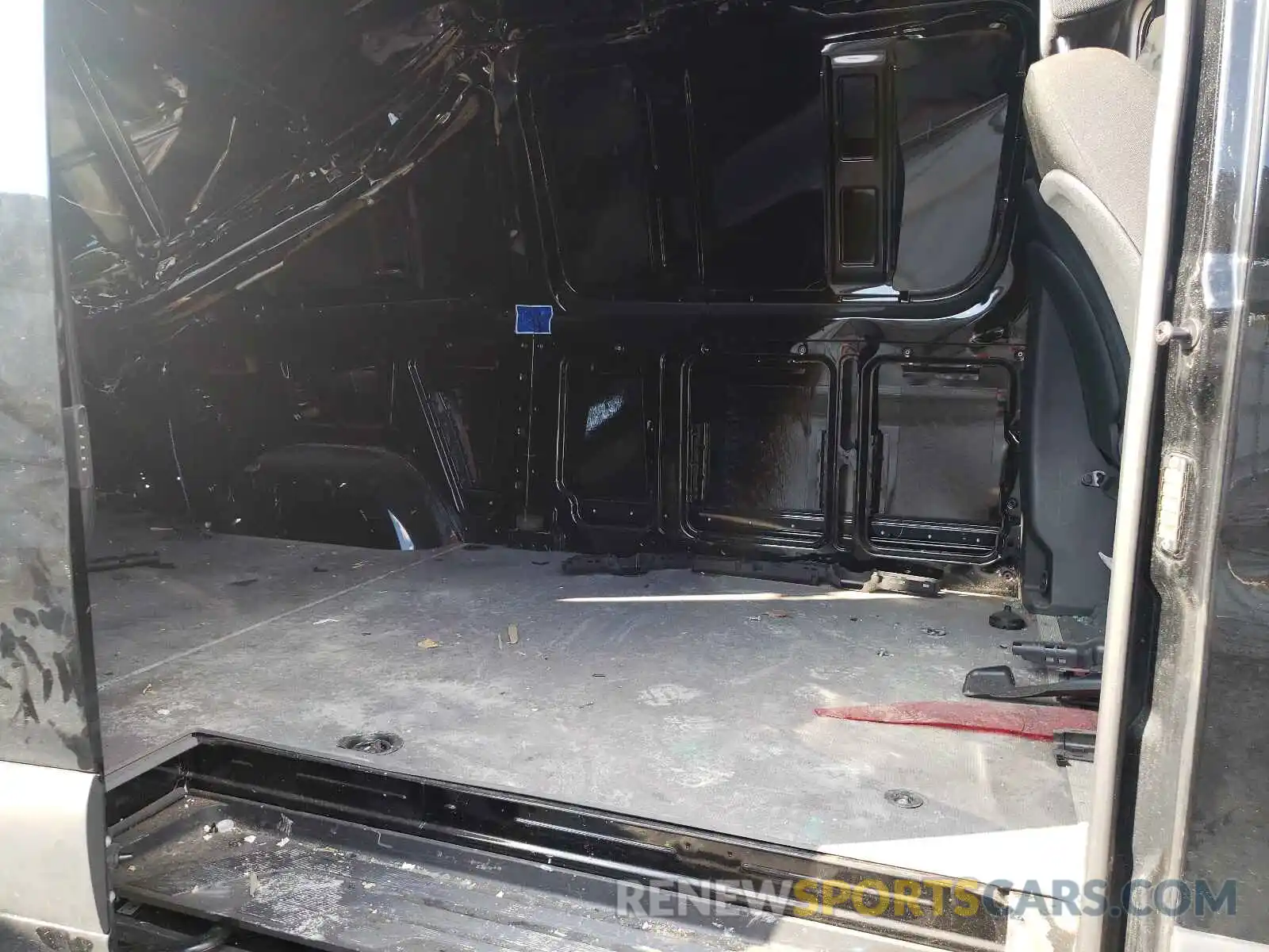 6 Photograph of a damaged car WD4PF0CD5KT007853 MERCEDES-BENZ SPRINTER 2019