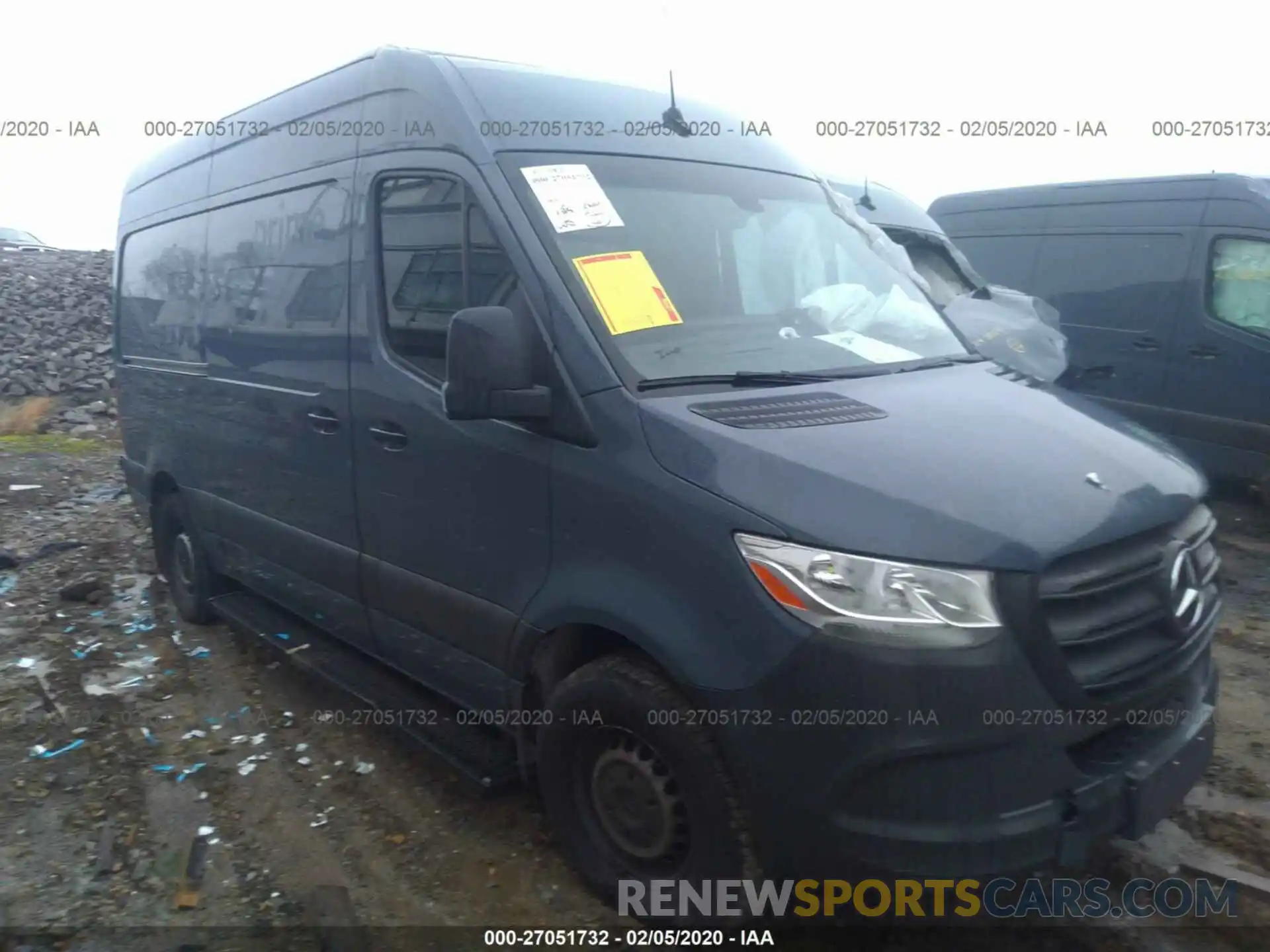 1 Фотография поврежденного автомобиля WD4PF0CD6KP032138 MERCEDES-BENZ SPRINTER 2019