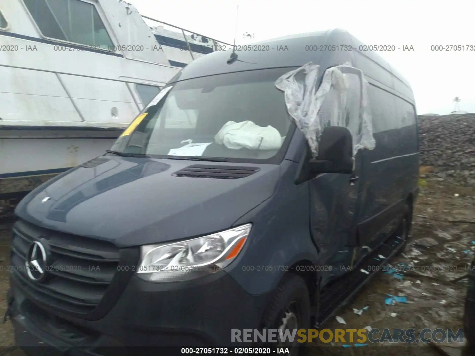 2 Фотография поврежденного автомобиля WD4PF0CD6KP032138 MERCEDES-BENZ SPRINTER 2019