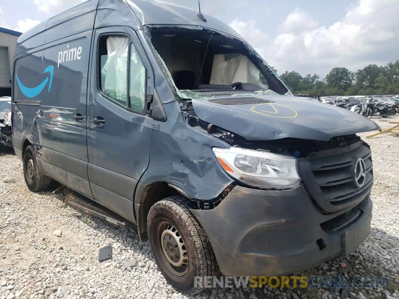 1 Photograph of a damaged car WD4PF0CD6KP049649 MERCEDES-BENZ SPRINTER 2019