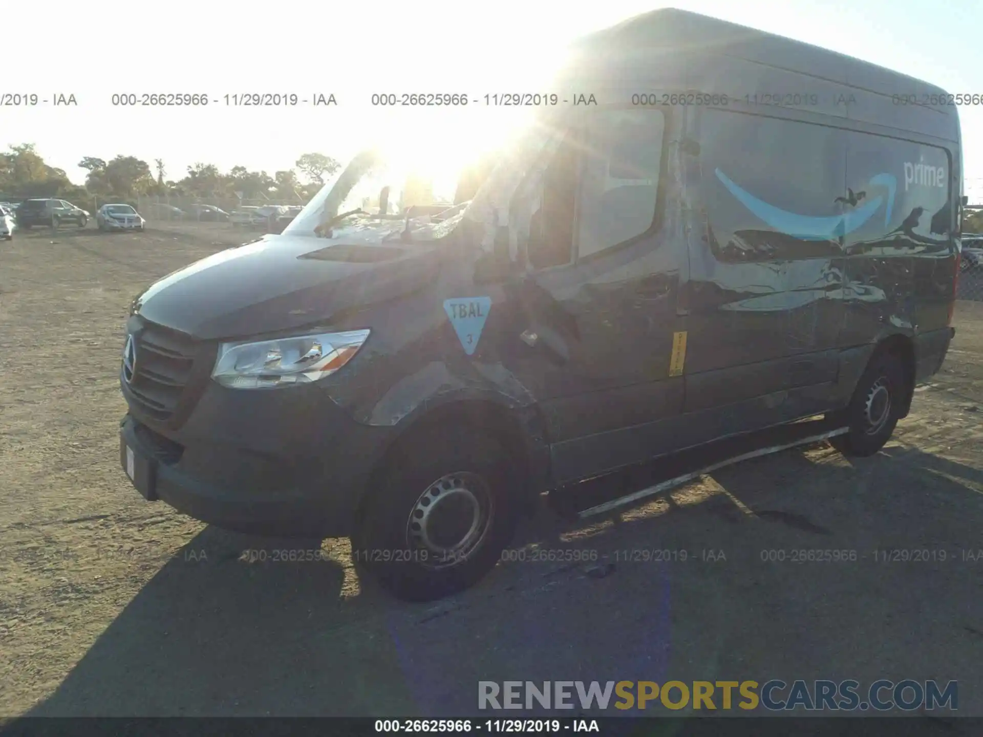 2 Фотография поврежденного автомобиля WD4PF0CD7KP048431 MERCEDES-BENZ SPRINTER 2019