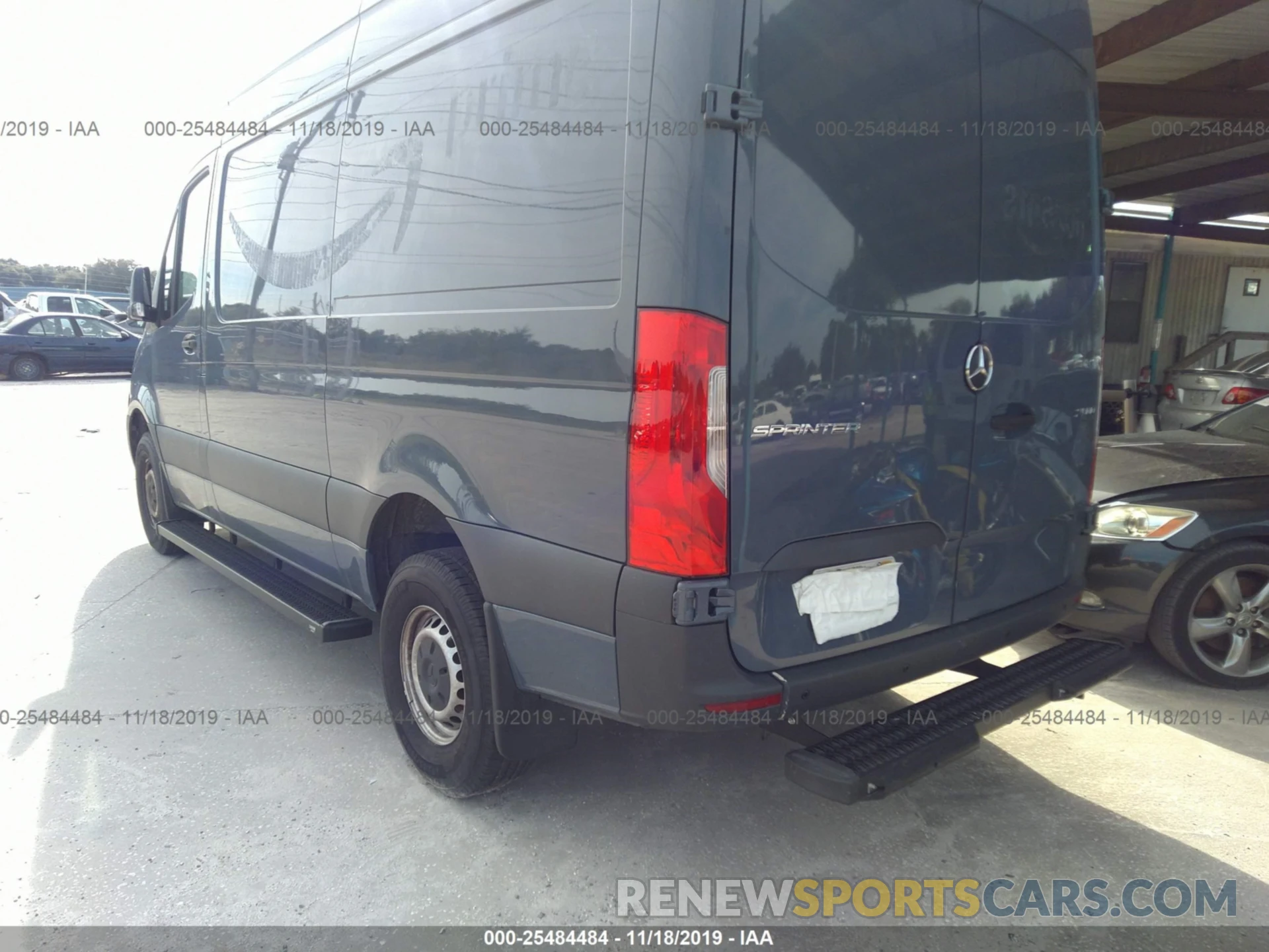 3 Фотография поврежденного автомобиля WD4PF0CD7KP067335 MERCEDES-BENZ SPRINTER 2019